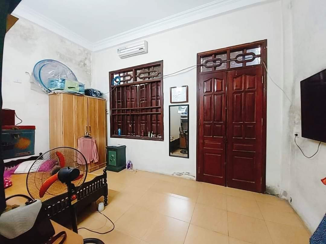Chính chủ Bán nhà Ngô Thì Sỹ DT 60m2 MT 5m giá 4.8 tỷ