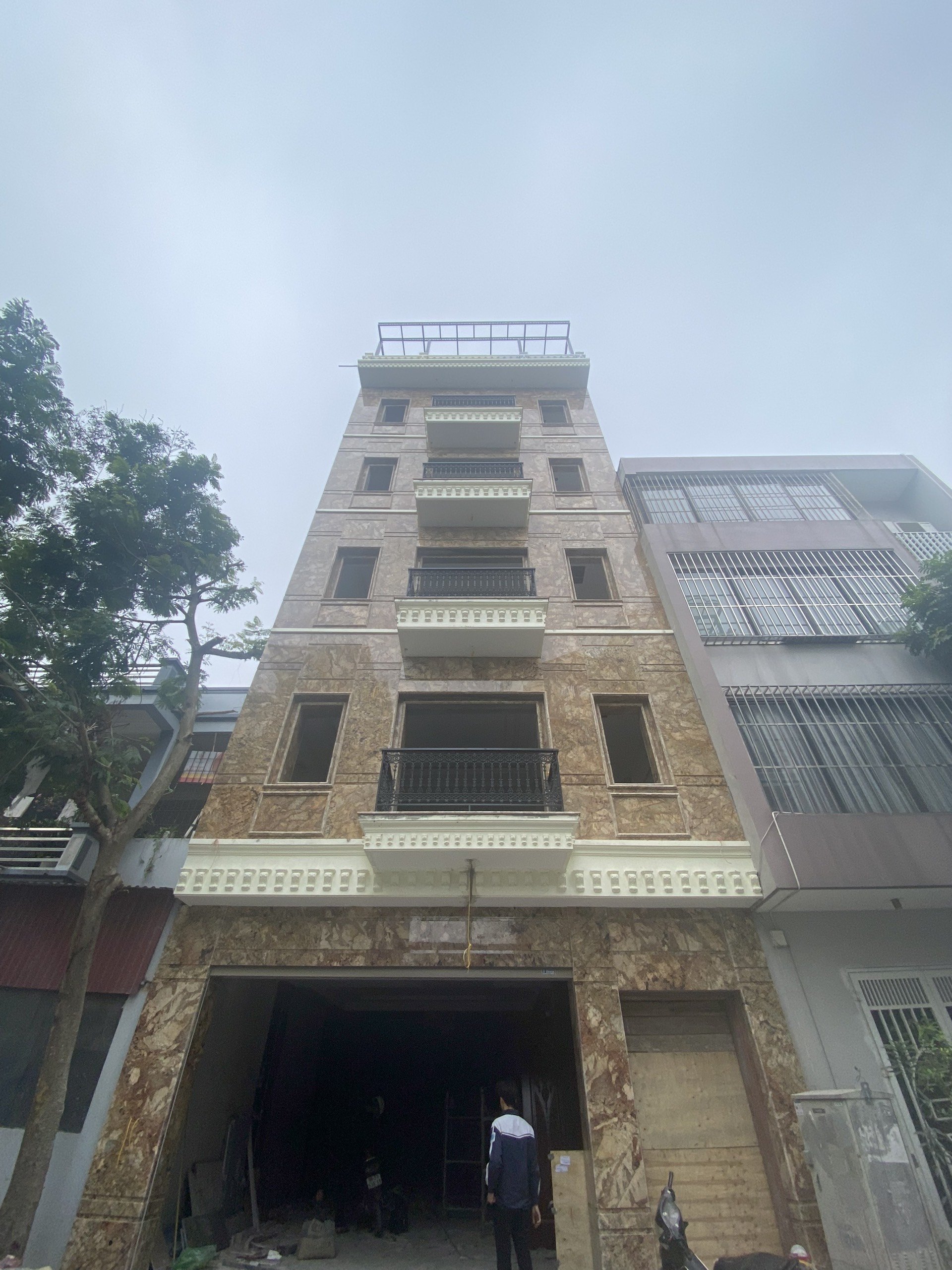 Bán nhà phố Giang Biên, Long Biên, 75m x 6T, Thang máy, Kinh Doanh. 2