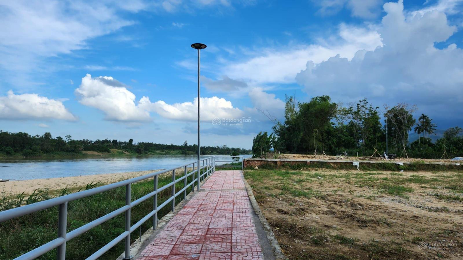 Ven Sông TRà KHúc -Nghĩa Lâm -Tư Nghĩa chưa qua đầu tư chỉ 290tr/lô 3