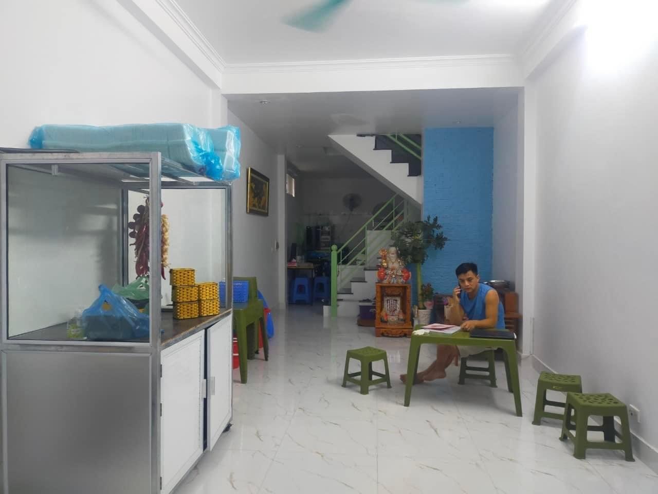 Chủ cần bán căn nhà 43m2 tại Hoàng Hoa Thám, mặt ngõ thông kinh doanh sầm uất 3