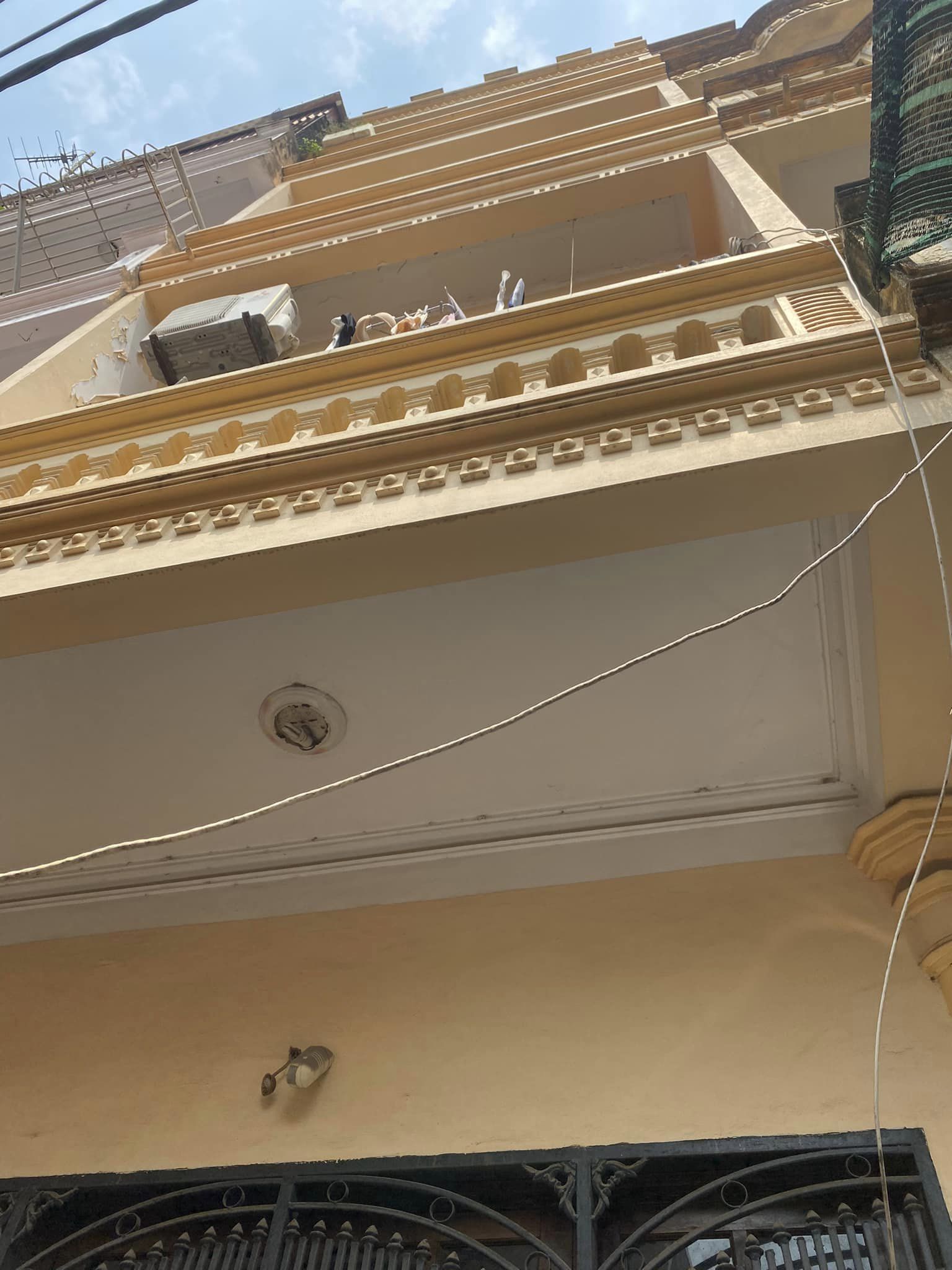 Bán nhà PL bộ công an Chiến Thắng Hà Đông 50m2 4 tầng 5.2 tỷ 3