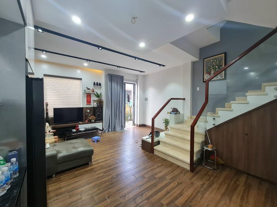 Cần bán Nhà mặt tiền đường Hà Thanh, Phường Vạn Thắng, Diện tích 56m², Giá 2.950 Tỷ 2