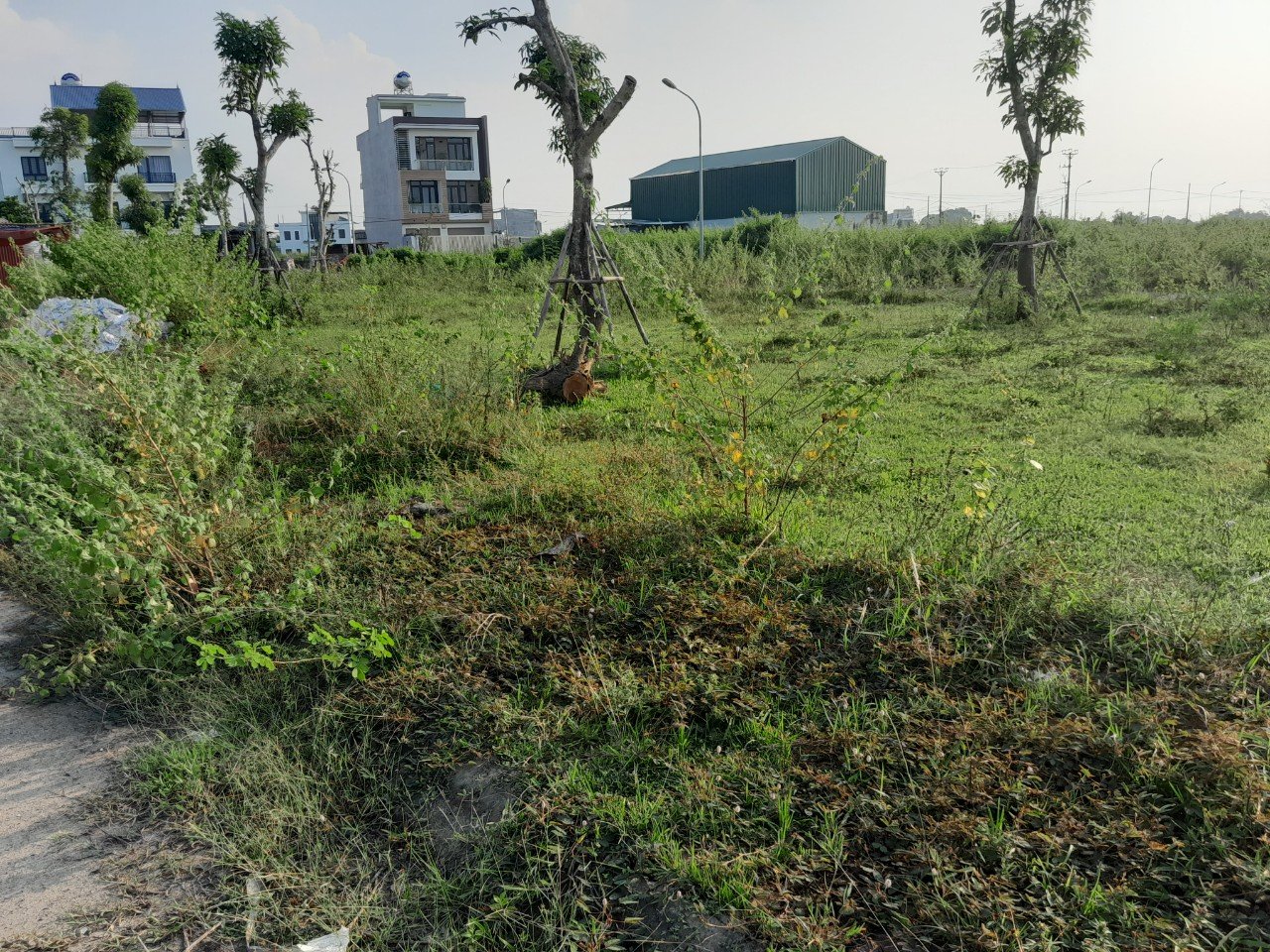 Bán cắt lỗ đất dự án KĐT Chi Đông - Quang Minh – Mê Linh, DT194m2 MT10m chỉ 20tr/m2. 5