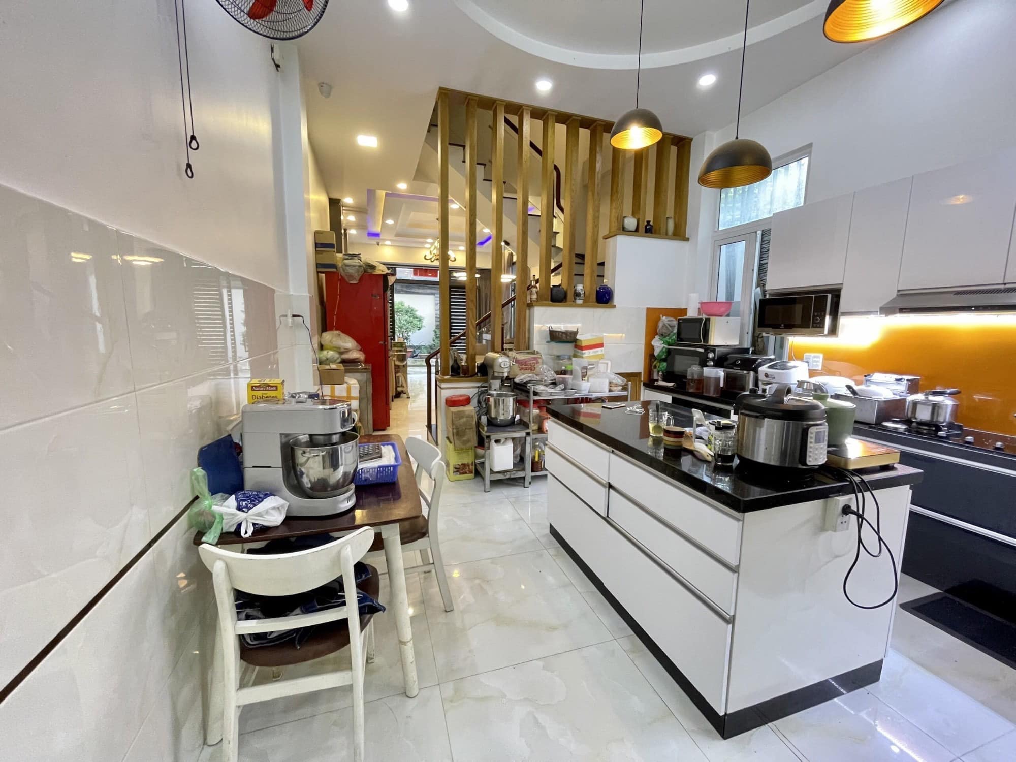 Bán nhà hẻm ô tô Cao Thắng, Quận 10, 5 Tầng, cực đẹp, giá rẻ