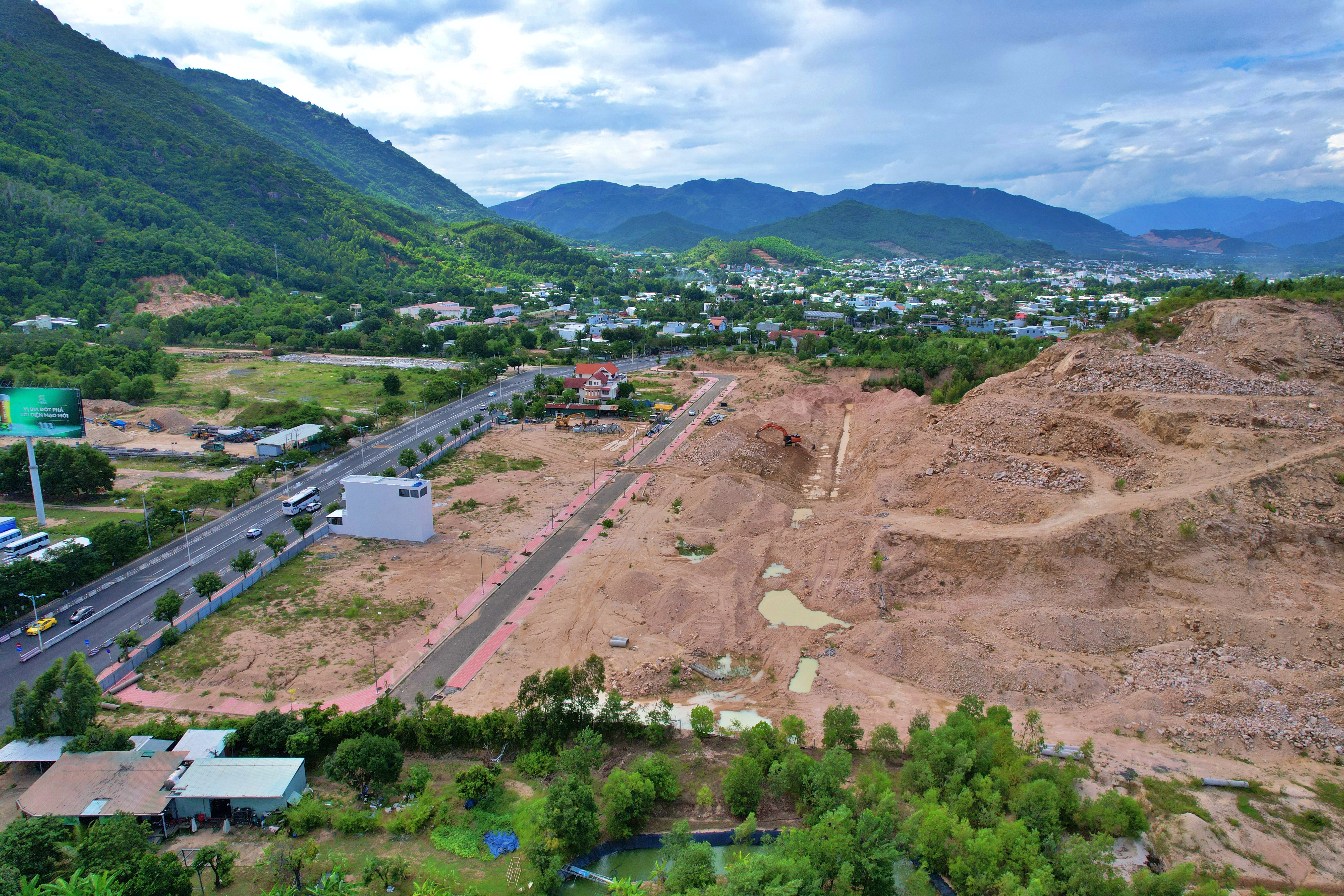 Cần bán Đất nền dự án đường Nguyễn Tất Thành, Xã Phước Đồng, Diện tích 80m², Giá 1325 Triệu 5