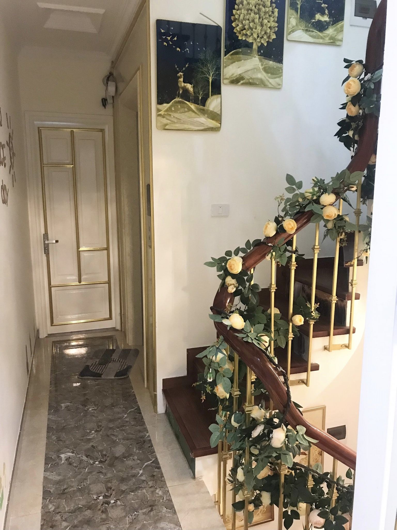Bán nhà Phân Lô 54 Phùng Chí Kiên 50m2 11 tỷ 7 tâng thang máy gara ô tô 2