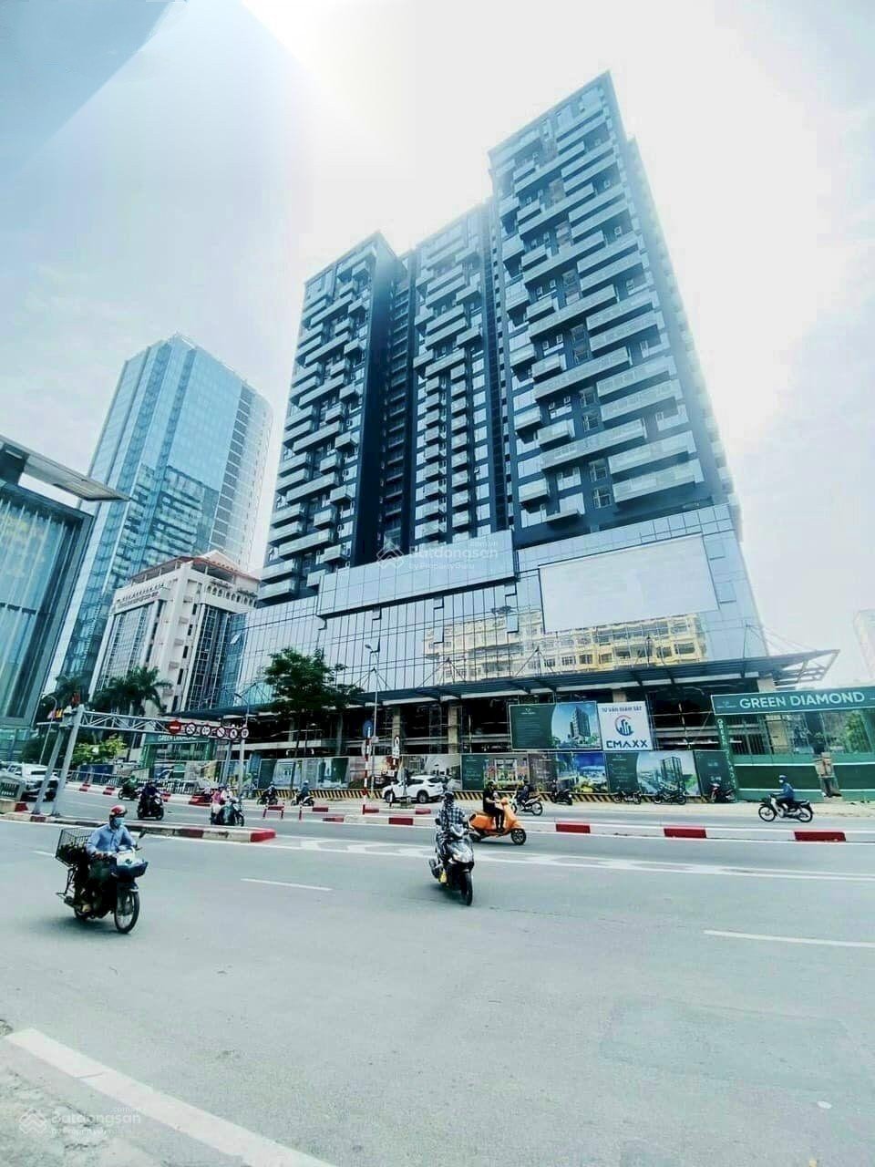 Cần bán Văn phòng dự án Green Diamond 93 Láng Hạ, Diện tích 300m², Giá 59 Triệu/m²