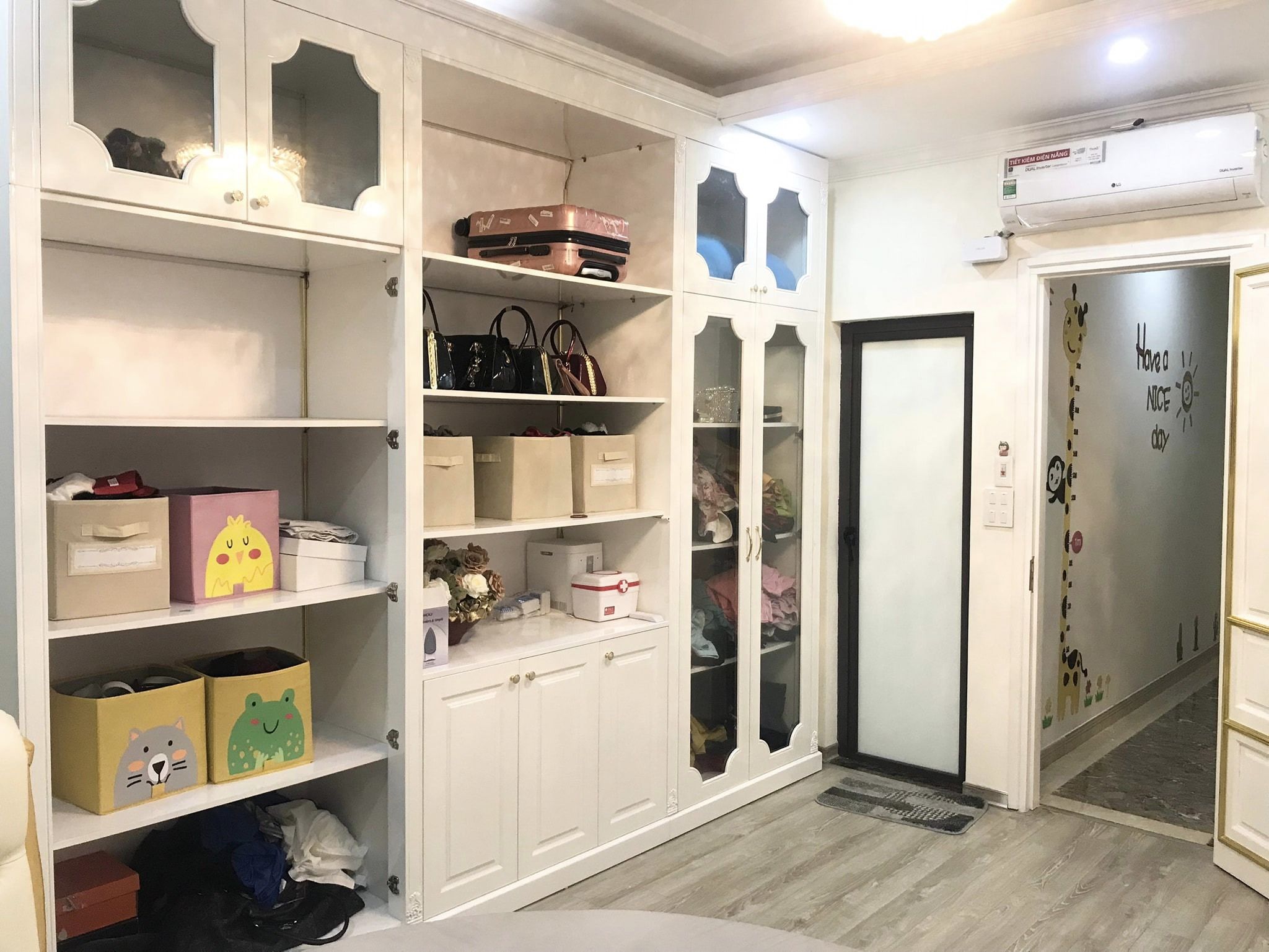 Bán nhà Phân Lô 54 Phùng Chí Kiên 50m2 11 tỷ 7 tâng thang máy gara ô tô 4