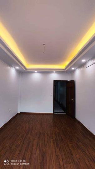 Cần bán Nhà mặt tiền đường Nguyễn Văn Cừ, Phường Gia Thụy, Diện tích 75m², Giá 10.5 Tỷ 3