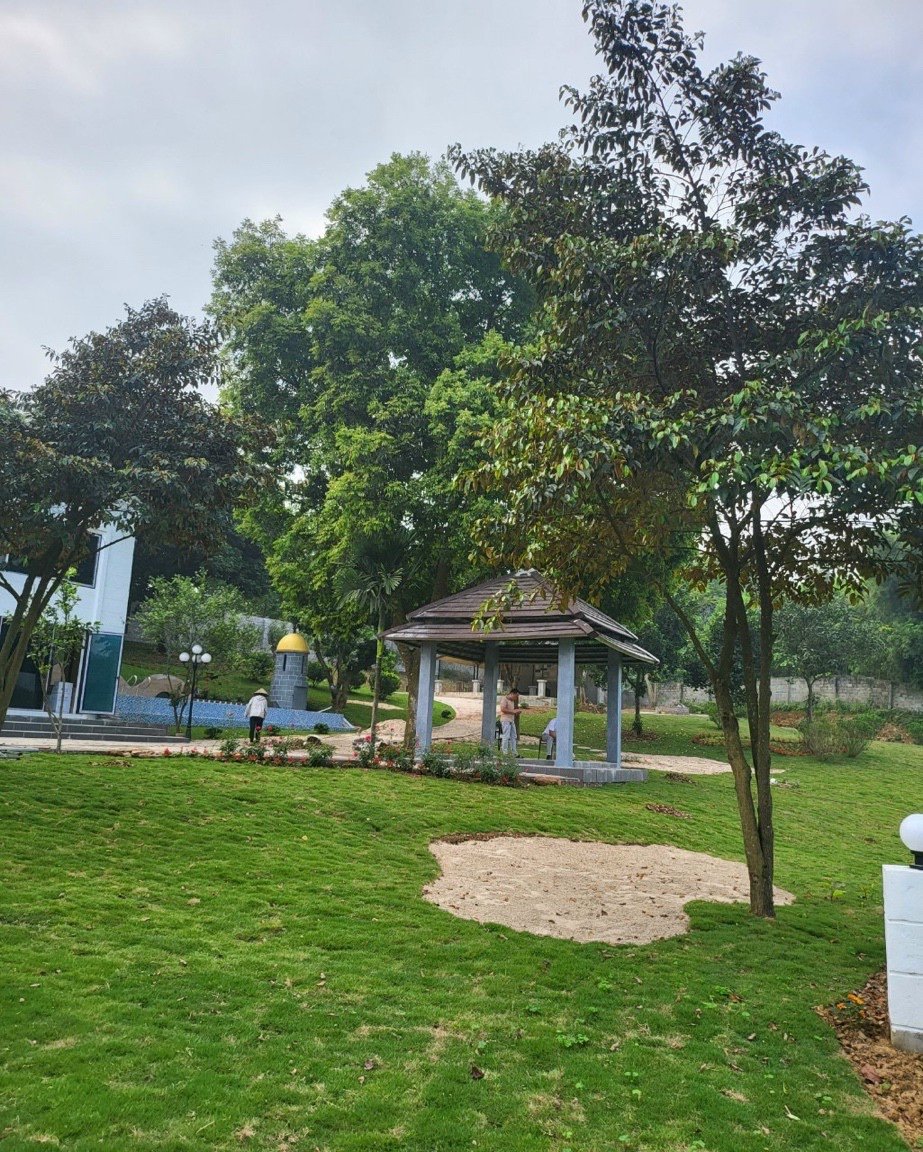 Bán khuôn viên nghỉ dưỡng sẵn view cực chill tại Lương Sơn giá cực hấp dẫn 7