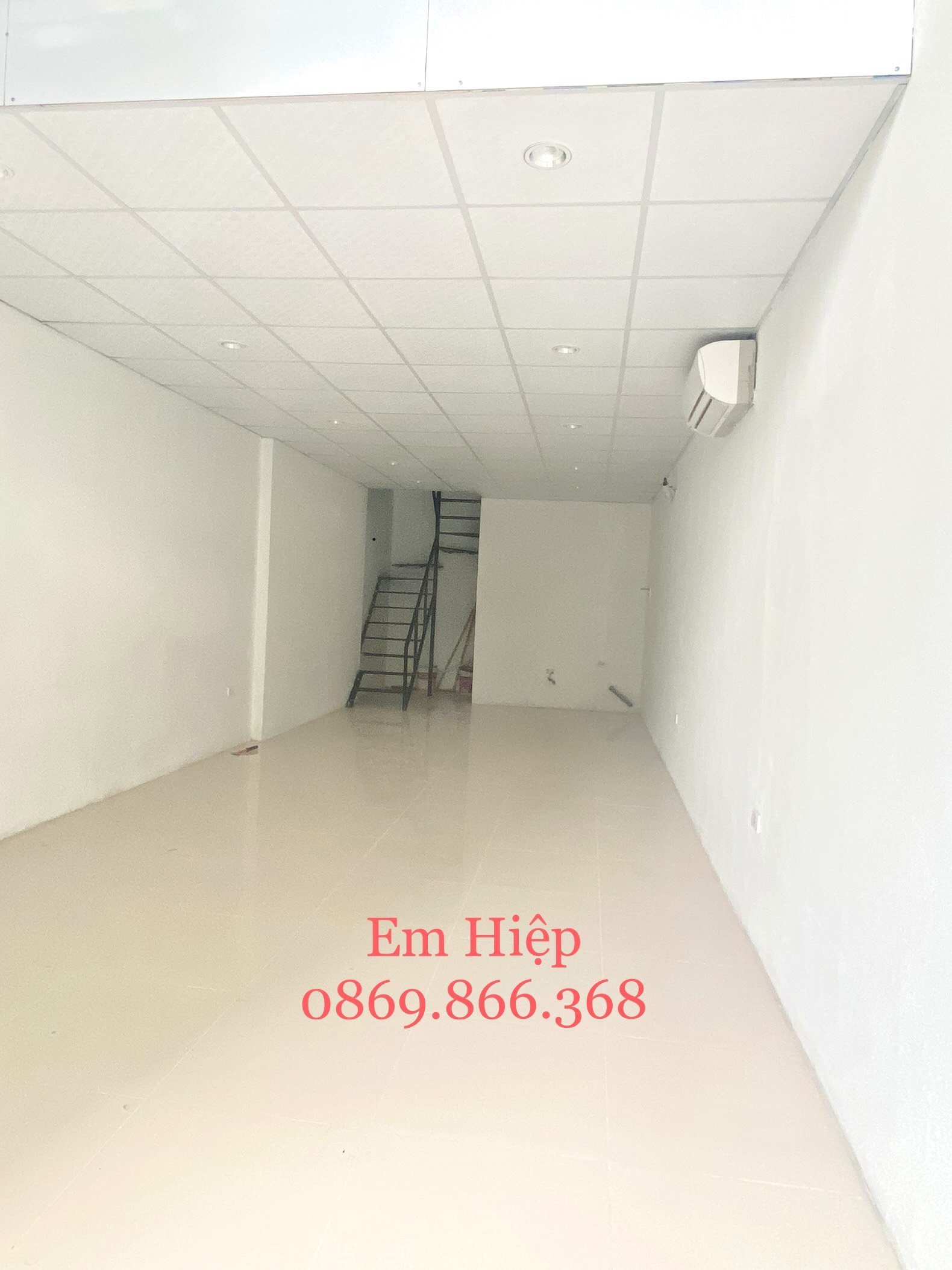 Chính chủ cần bán lô kiot IEC, shophouse chân đế IEC, S: 35m2, có sổ, dự án  IEC Tứ Hiệp, Thanh Trì 4