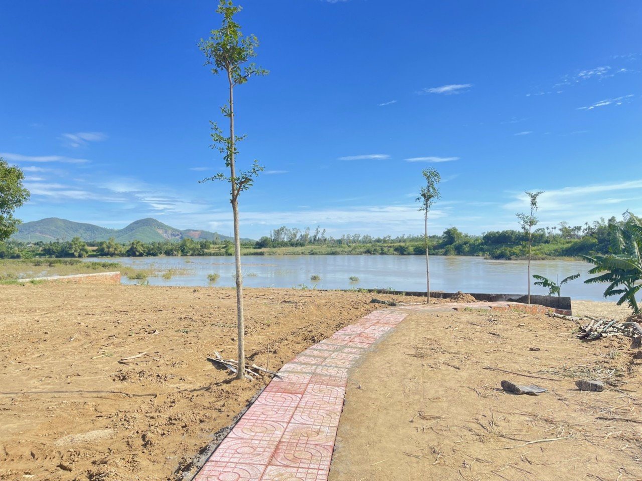 Siêu Phẩm giá rẻ Tư Ghĩa-Nghĩa Lâm gần KDL view Sông chỉ 290 triệu/lô