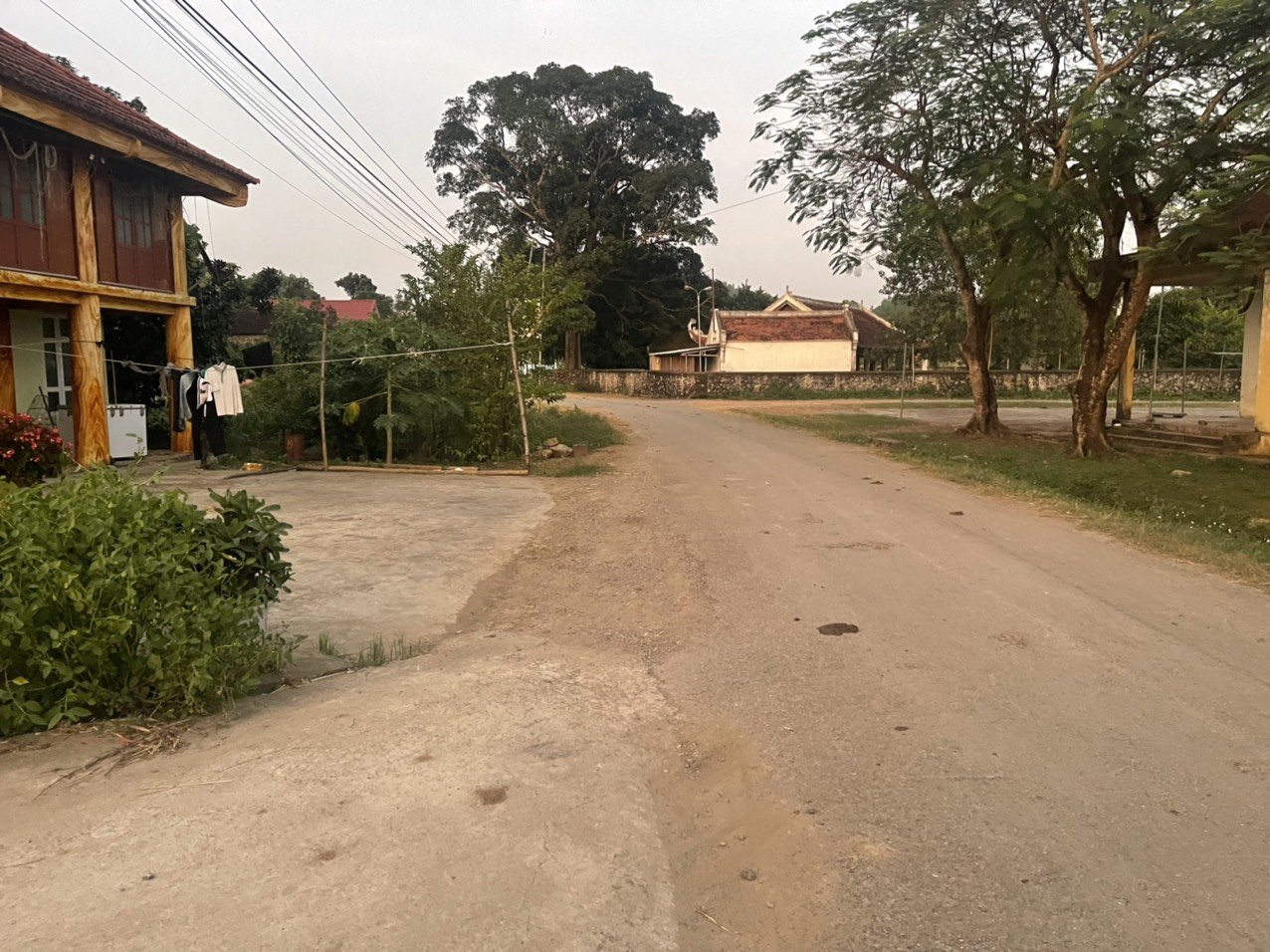 Cần bán Đất Xã Phú Lai, Yên Thủy, Diện tích 1700m², Giá 800 Triệu 2