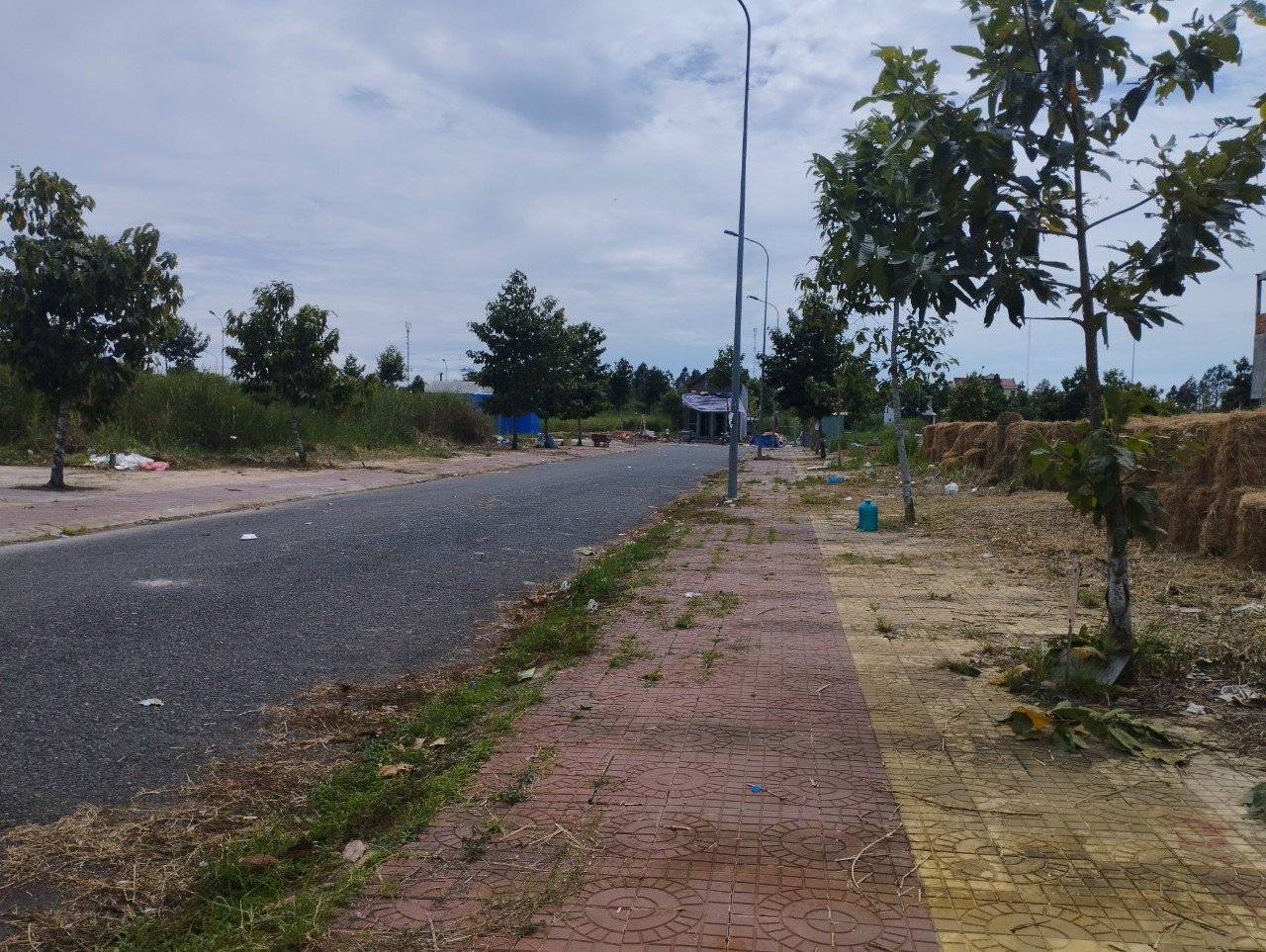 Bán 123,7m2 đất vị trí đẹp đường số 11 KDC Huyện Vĩnh Thạnh 3