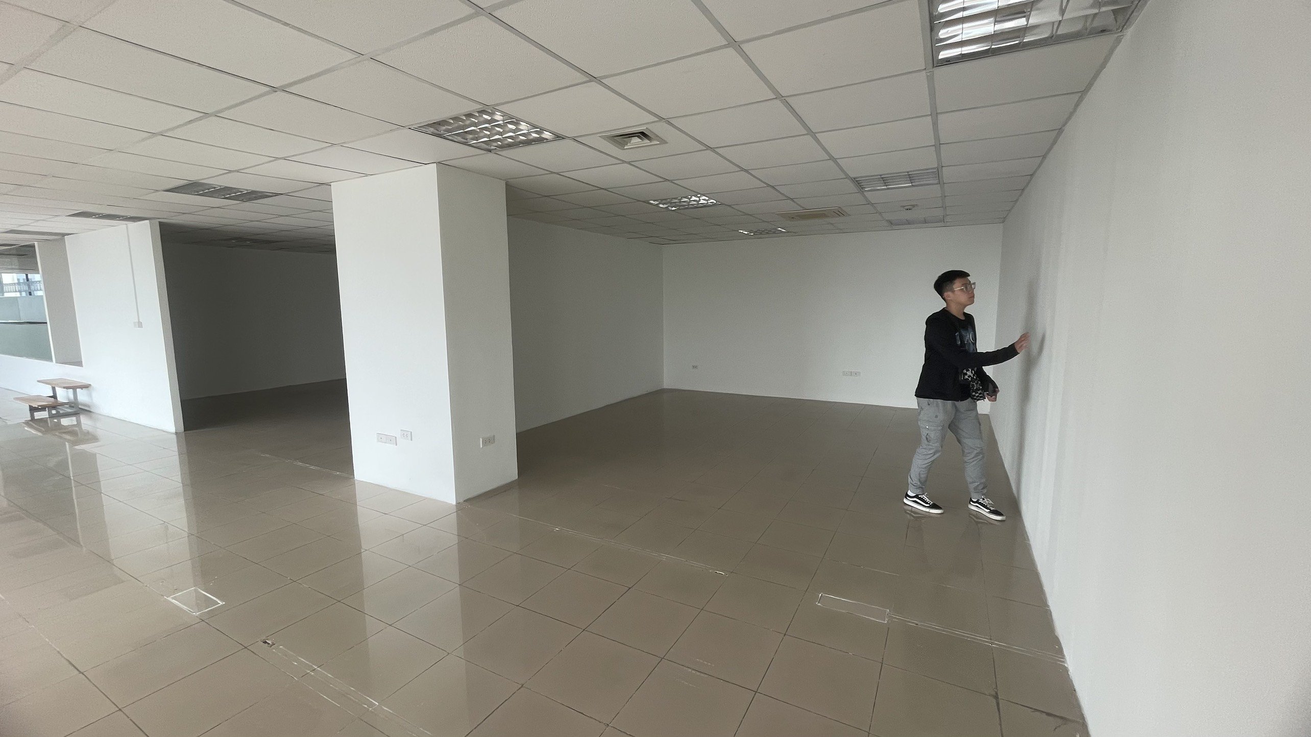 Cho thuê Văn phòng đường Trường Chinh, Phường Khương Mai, Diện tích 330m², Giá 299 Nghìn/m²/tháng 2