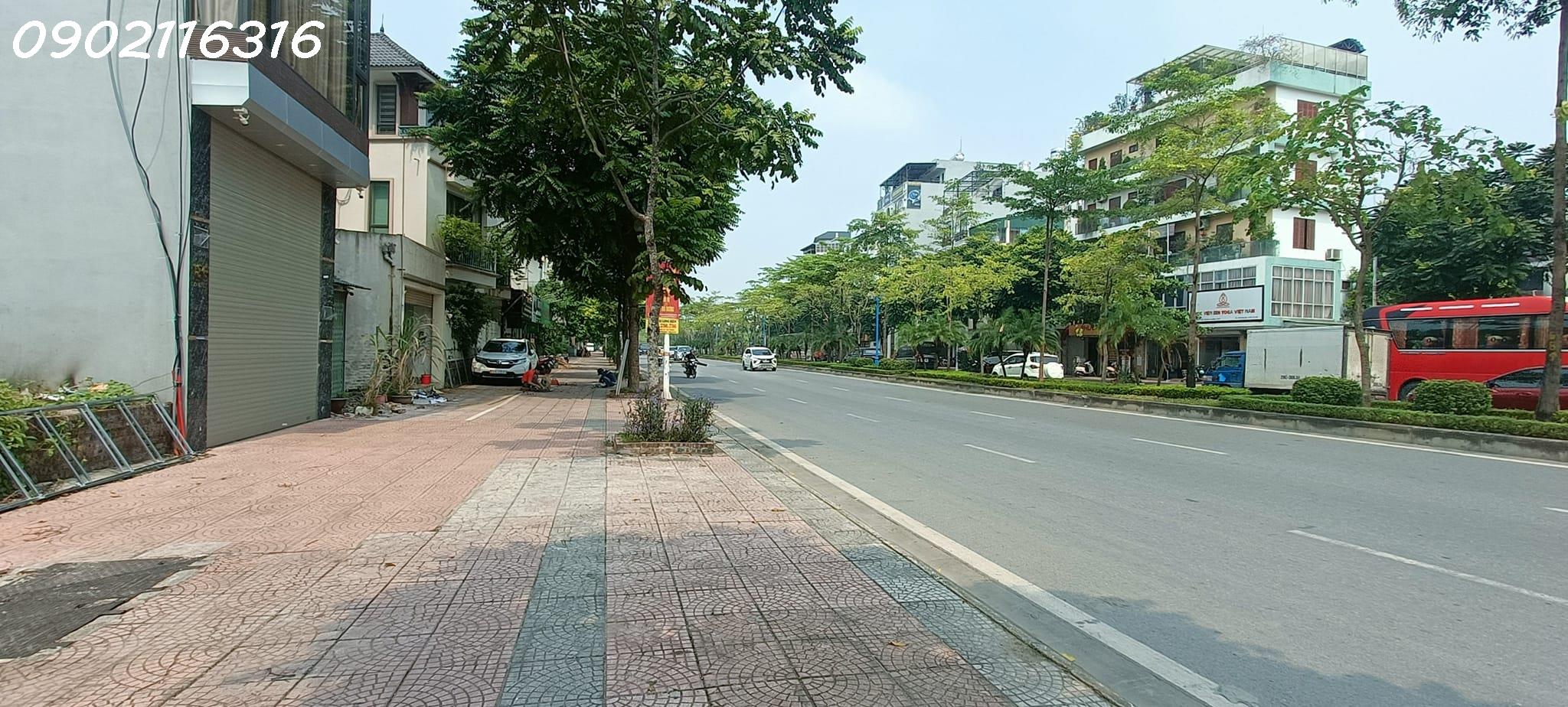 Bán đất mặt phố Cổ Linh, Long Biên, ô tô dừng đỗ ngày đêm, kinh doanh bất tận, 70m2, MT 5,2m, vuông vắn, giá chào 15 tỷ 1