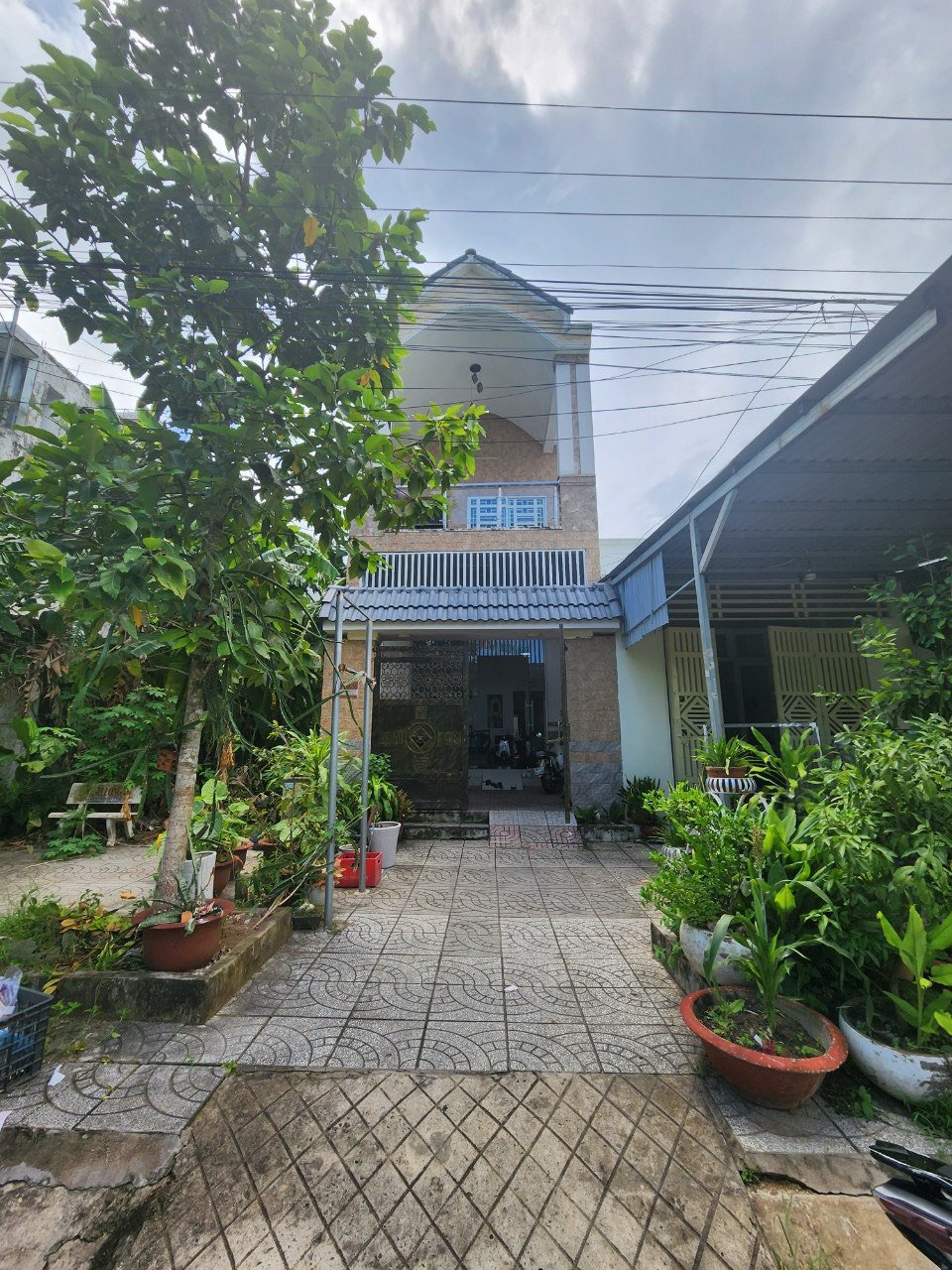 Cần bán Nhà mặt tiền đường F10, Phường Long Hòa, Diện tích 90m², Giá 3.7 Tỷ