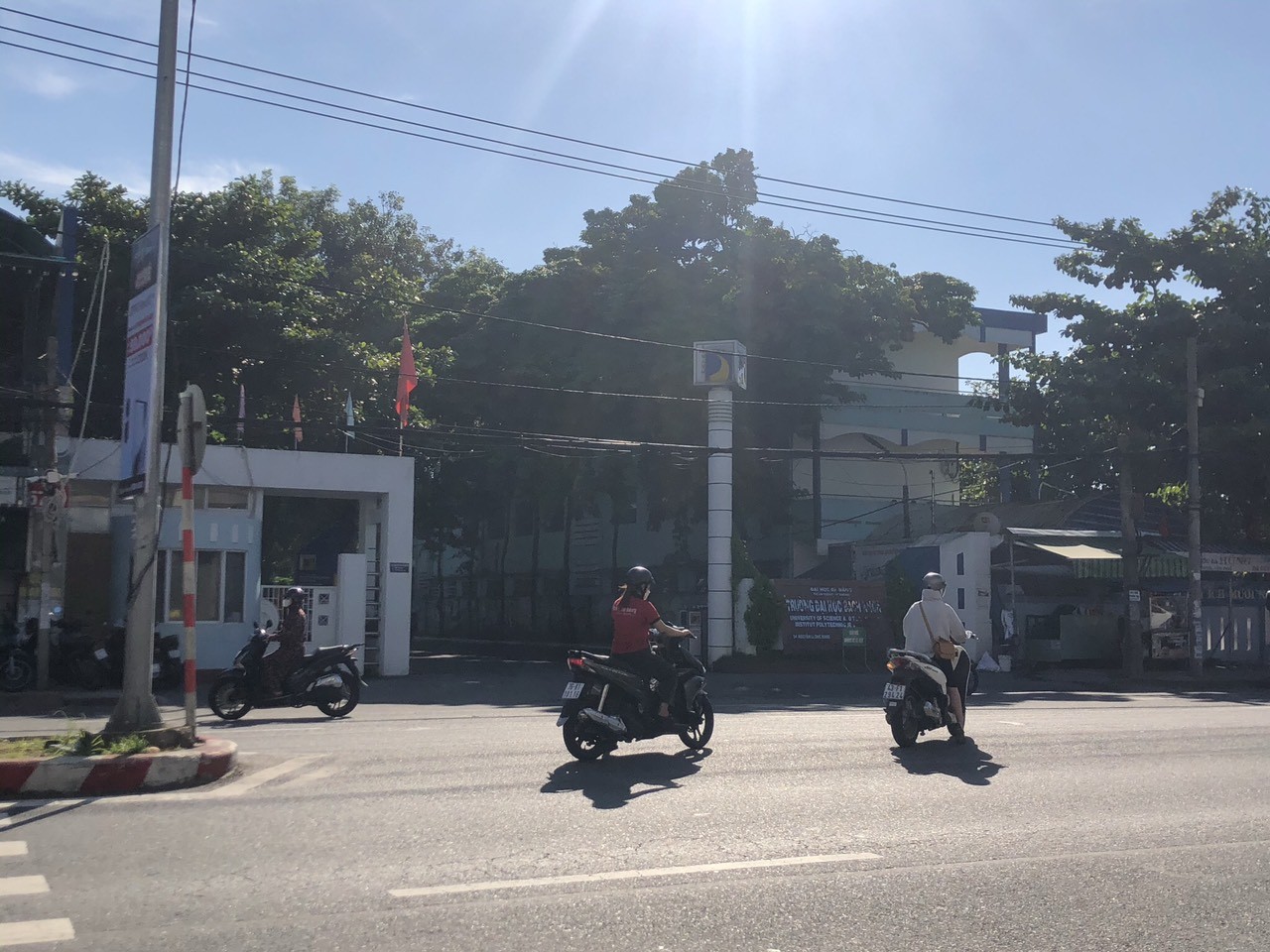 Bán nhà 3 tầng 2 mặt tiền đường Nguyễn Lương Bằng, Quận Liên Chiểu