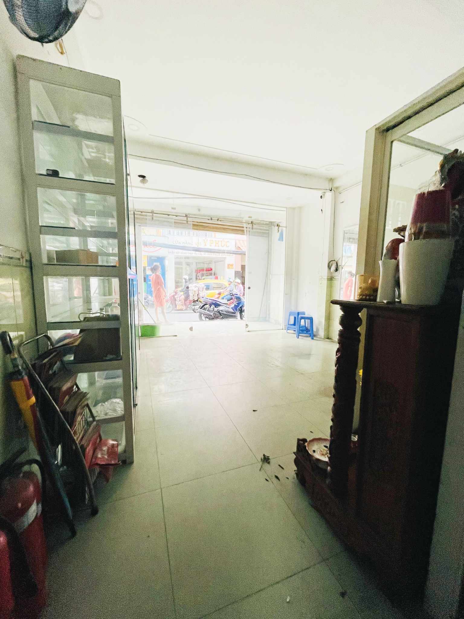 Cần bán Nhà mặt tiền đường Hồng Lạc, Phường 11, Diện tích 60m², Giá 11.7 Tỷ 2