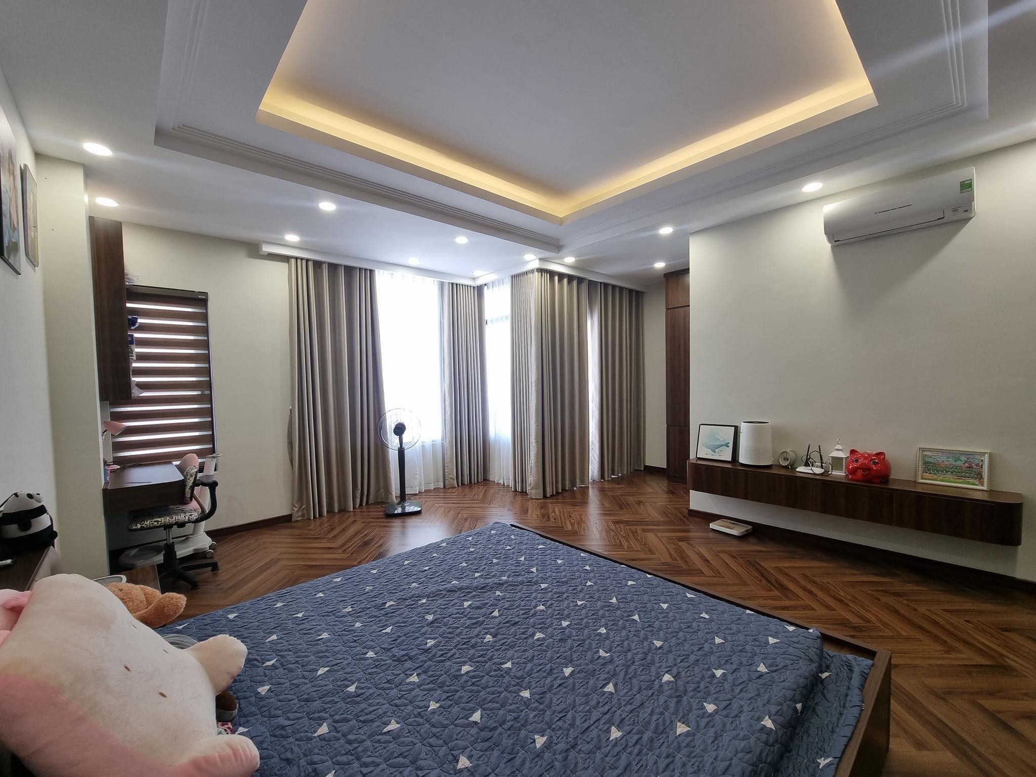 NHÀ ĐẸP NGUYỄN VĂN CỪ, 75M x 7TẦNG, MẶT TIỀN 7M, THANG MÁY-FULL NỘI THẤT 5