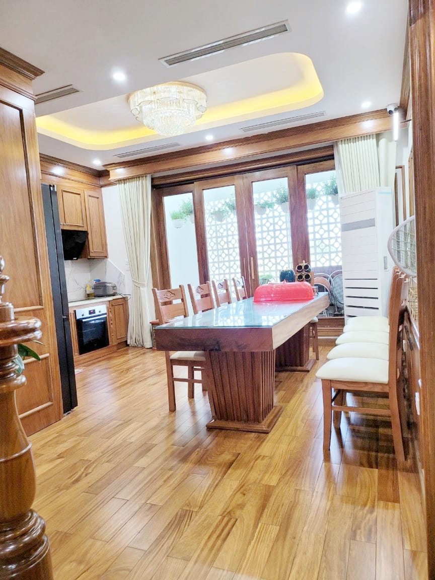 Bán nhà đẹp Trần Quang Diệu 70m2, 5 tầng, MT 5m, ô tô tránh giá 17, x tỷ 2