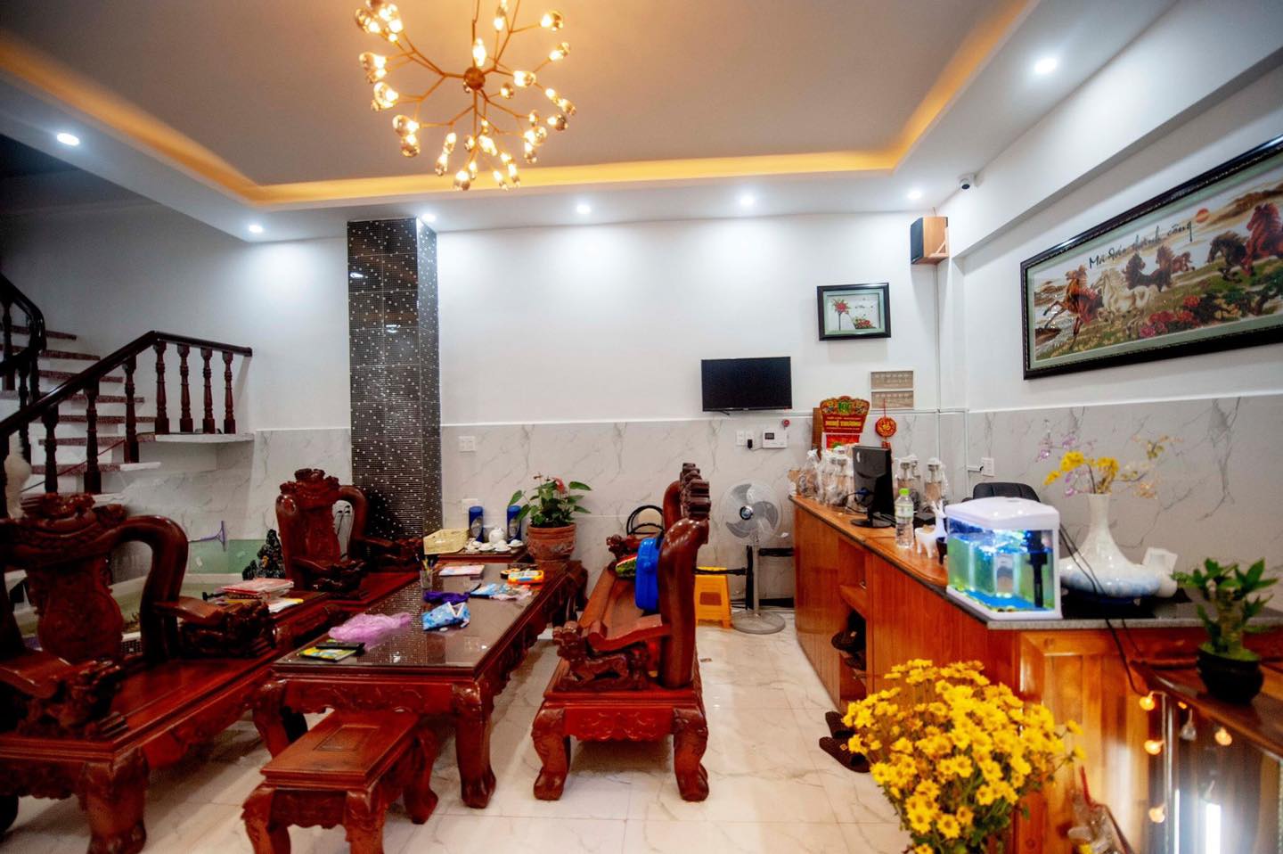 Bán khách sạn mặt tiền Bùi Thị Xuân Đà Lạt 18 phòng 4
