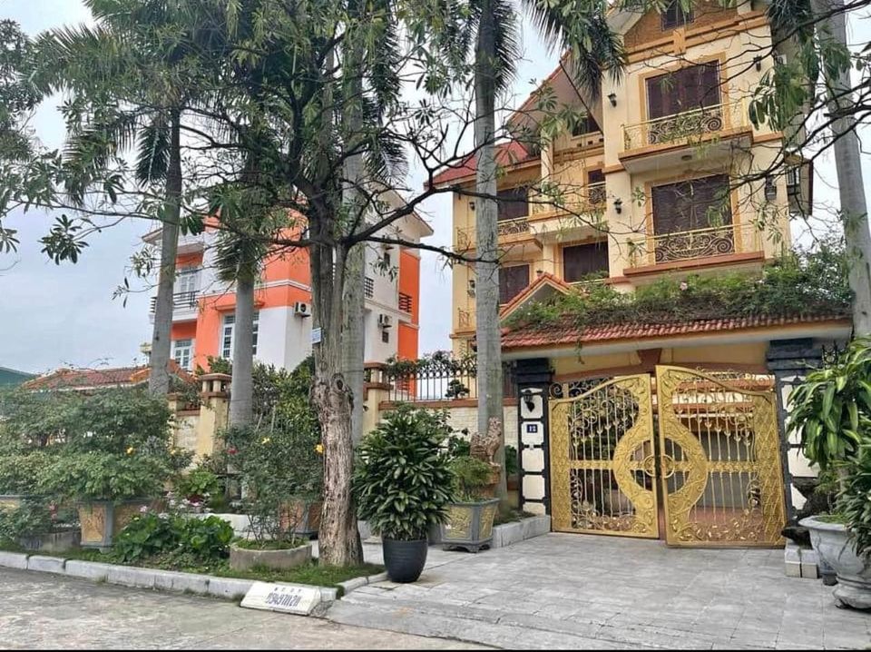 Cần bán Biệt thự đường Hoàng Quốc Việt, Phường Bãi Cháy, Diện tích 433m², Giá Thương lượng