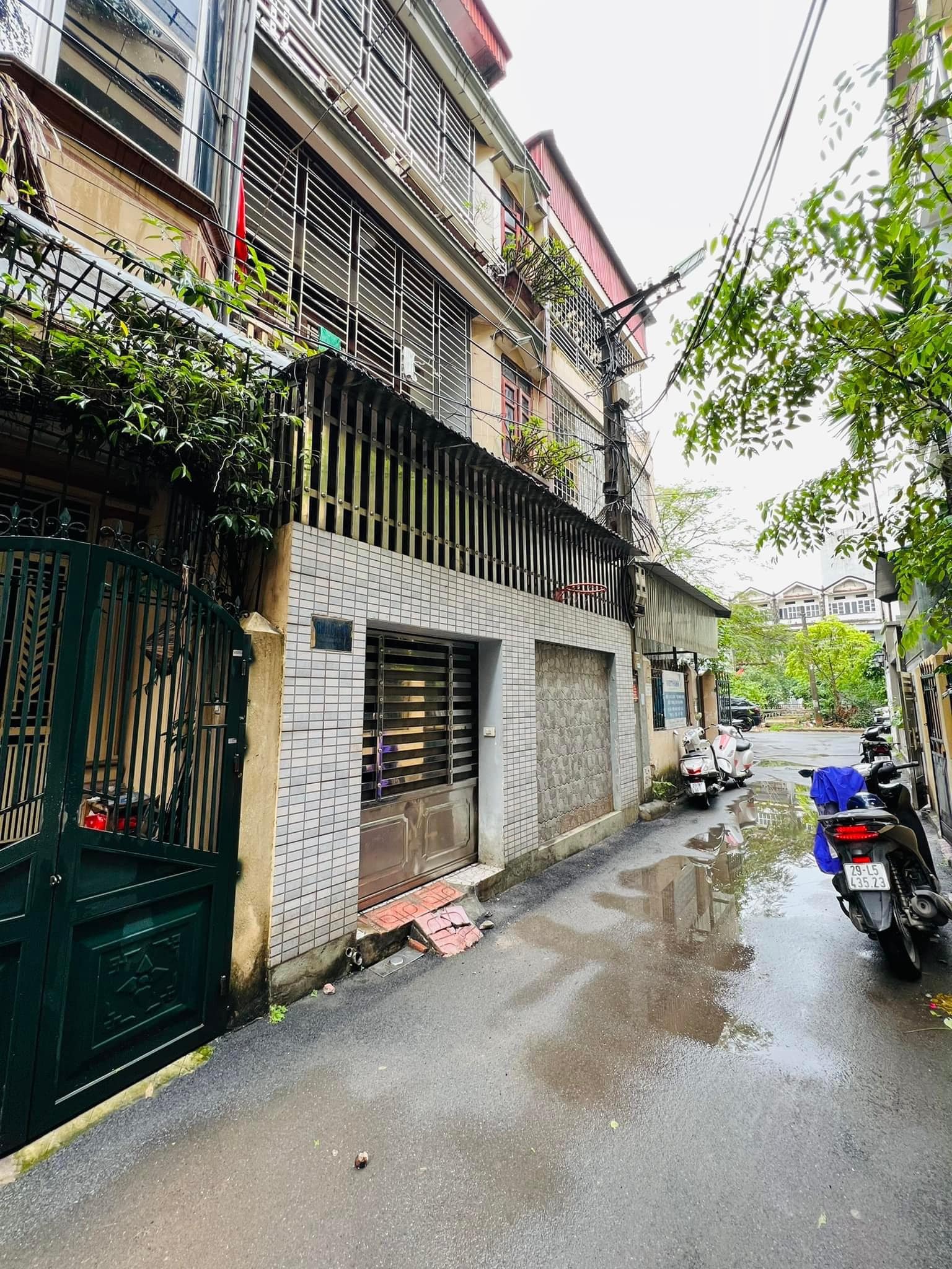 CẦN BÁN NHÀ PHỐ THÁI HÀ: 47M2, 4 PHÒNG NGỦ, PHÂN LÔ Ô TÔ 7 CHỖ, NHÀ KHUNG CỘT, NHỈNH 8 TỶ. 5