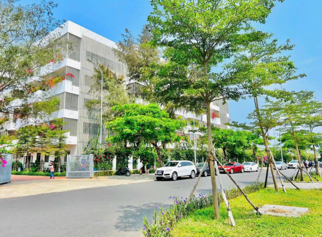 ‍Lô đất Shophouse FPT City Chỉ với 3.3 tỷ tỷ thương lượng 4