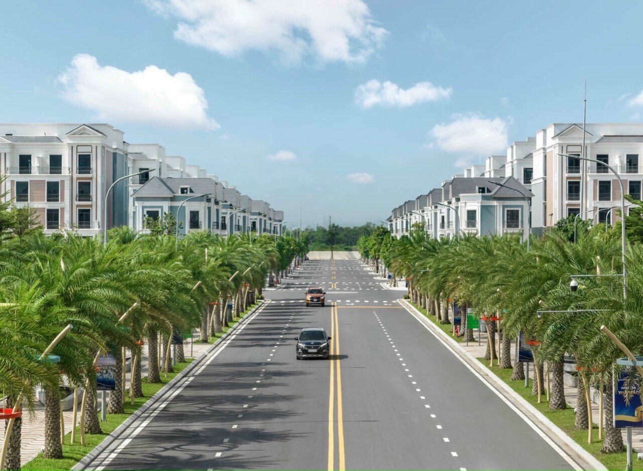 BÁN NHANH Nhà phố Vinhomes Grand Park 144m2 bán 17 tỷ BTP 2