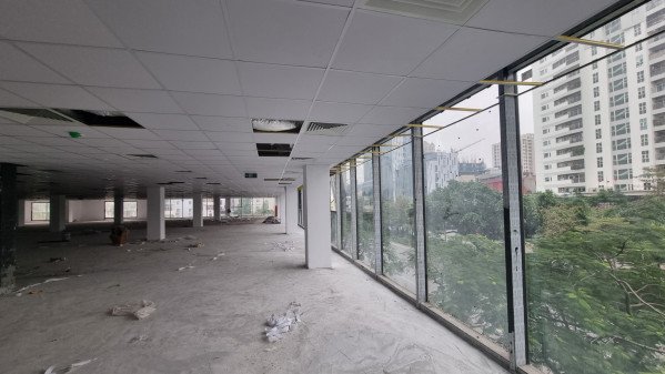 Cho thuê Văn phòng đường Võ Chí Công, Phường Xuân La, Diện tích 1000m², Giá từ 300 Trăm/m²/tháng