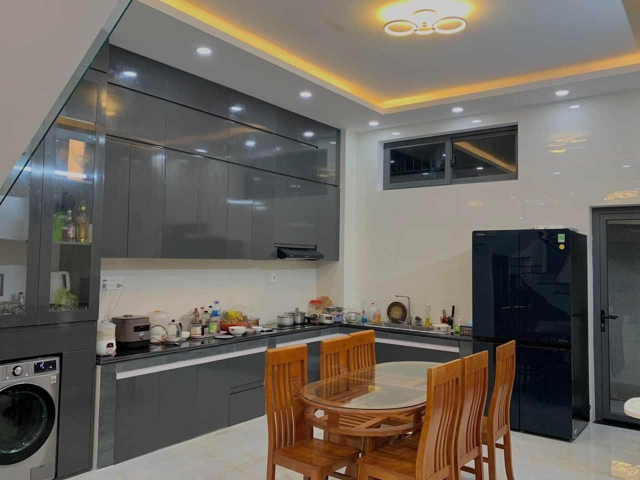 NHÀ ĐẸP, ĐƯỜNG RỘNG, GIÁ RẺ - THÀNH PHỐ THỦ ĐỨCCẠNH VINHOMES NGUYỄN XIỂN, 105M2, 4 TẦNG, GIÁ CHỈ HƠN 7 TỶ. 4