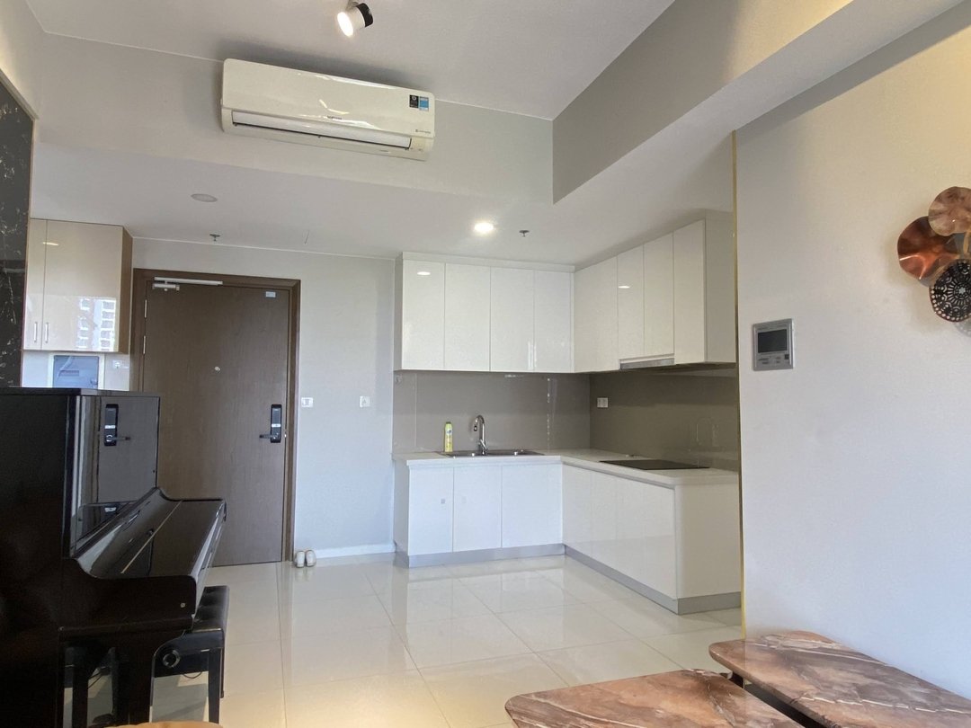 A_0715 Căn hộ gần Metro khu Thảo Điền gồm 2 phòng ngủ tầng cao, view hồ bơi. 5