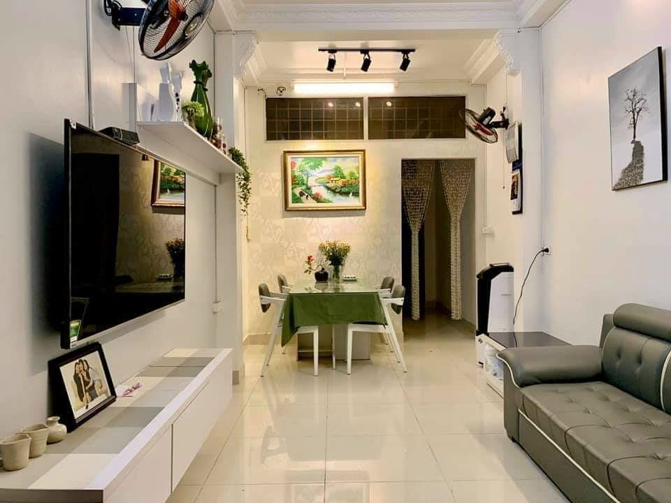 Chỉ hơn 3 tỷ có ngay nhà 75.5m2 đường Trường Chinh Quận 12 2