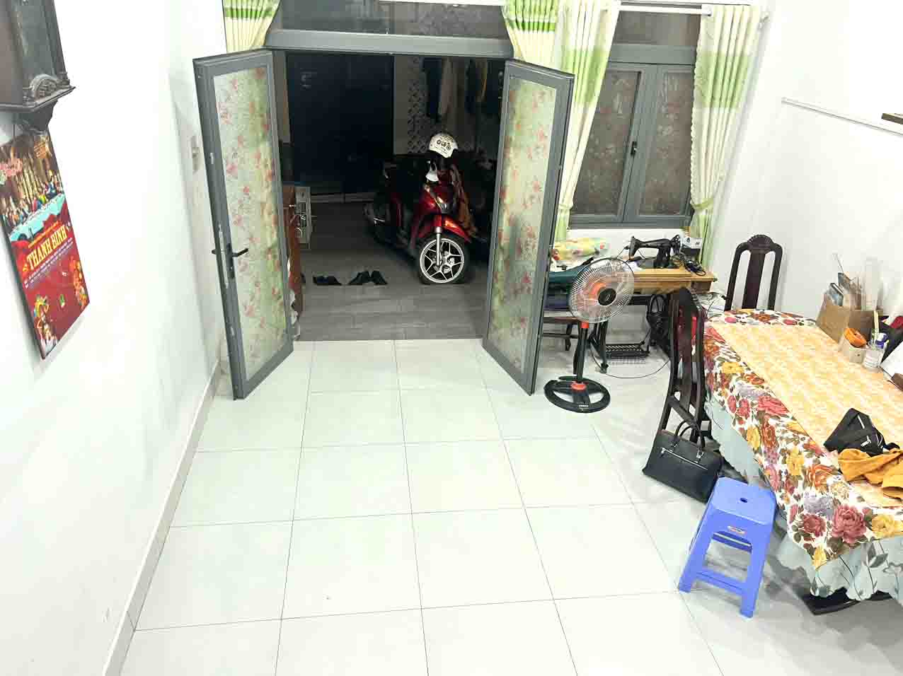 Bán Nhà Gần Ngã Tư Cầu Vượt Linh Xuân, 66m2_4x17, 2T, 2PN, SHR đã Hoàn Công Chỉ Nhỉnh 3 Tỷ xíu Vào Ở Ngay 5