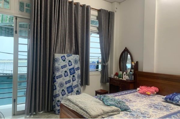 Bán nhà HXH Nguyễn Oanh, chỉ hơn 1 tỷ, nở hậu, hoàn công, không quy hoạch 2