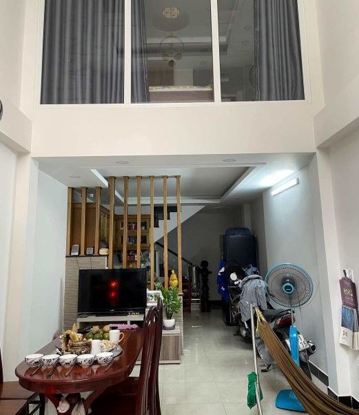 25m2 Nguyễn Sỹ Sách, HXH đỗ cổng, hoàn công đủ, không quy hoạch, 2 tỷ nhỉnh 3