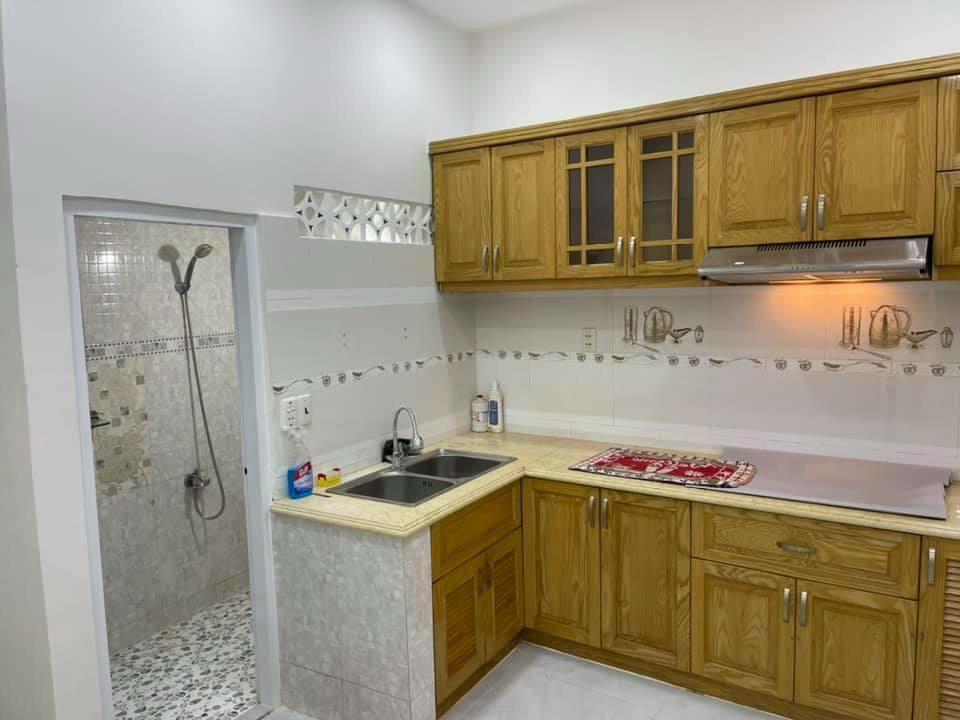 Bán Gấp Nhà Nguyễn Văn Quá, Phường Đông Hưng Thuận, 67m2 GIÁ SỐC 5