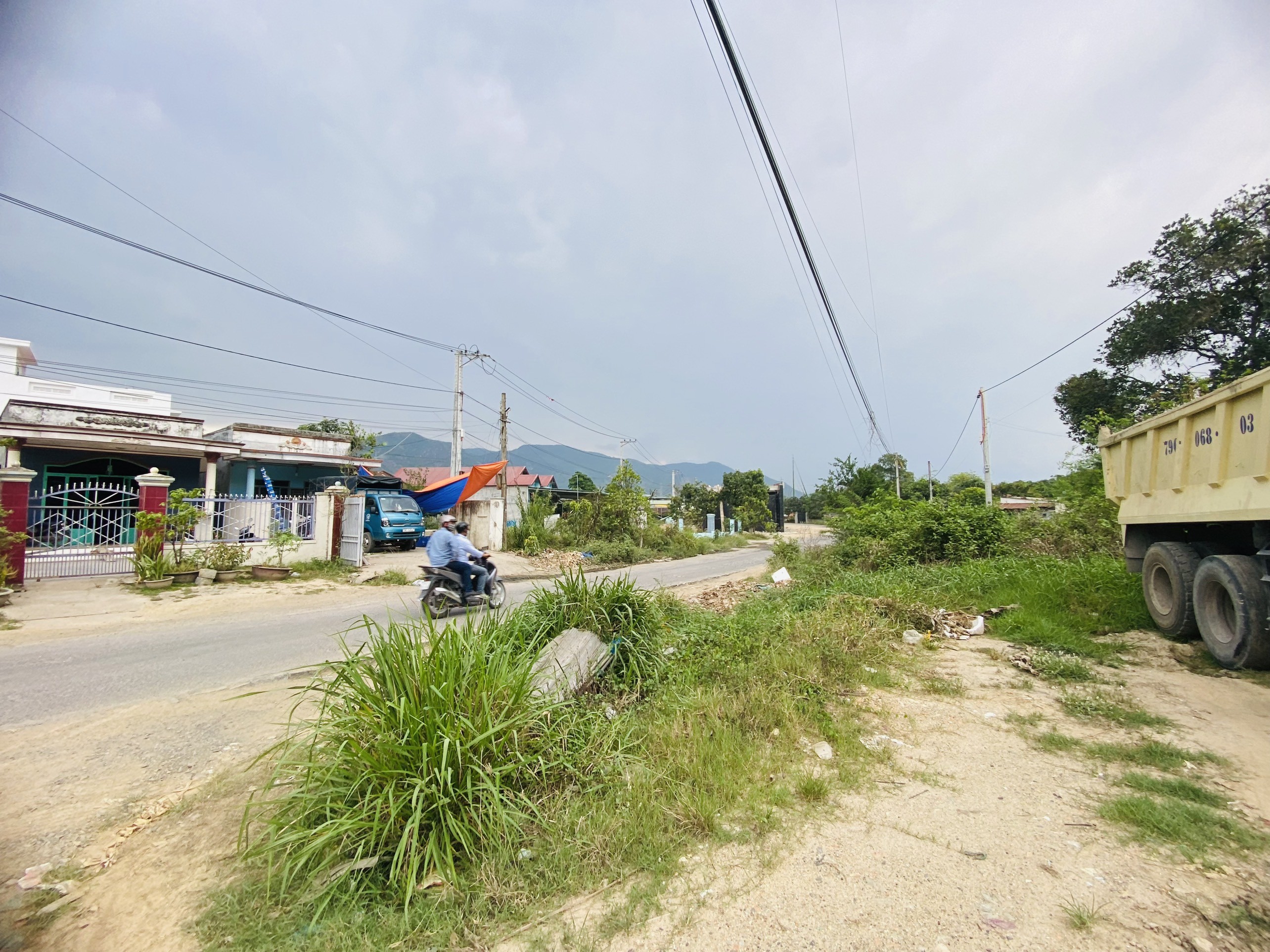 Bán đất mặt tiền Tỉnh Lộ 3 Suối Cát-Cam Lâm-cách TTTP Nha Trang chỉ 10p đi xe LH 0906 359 868 3
