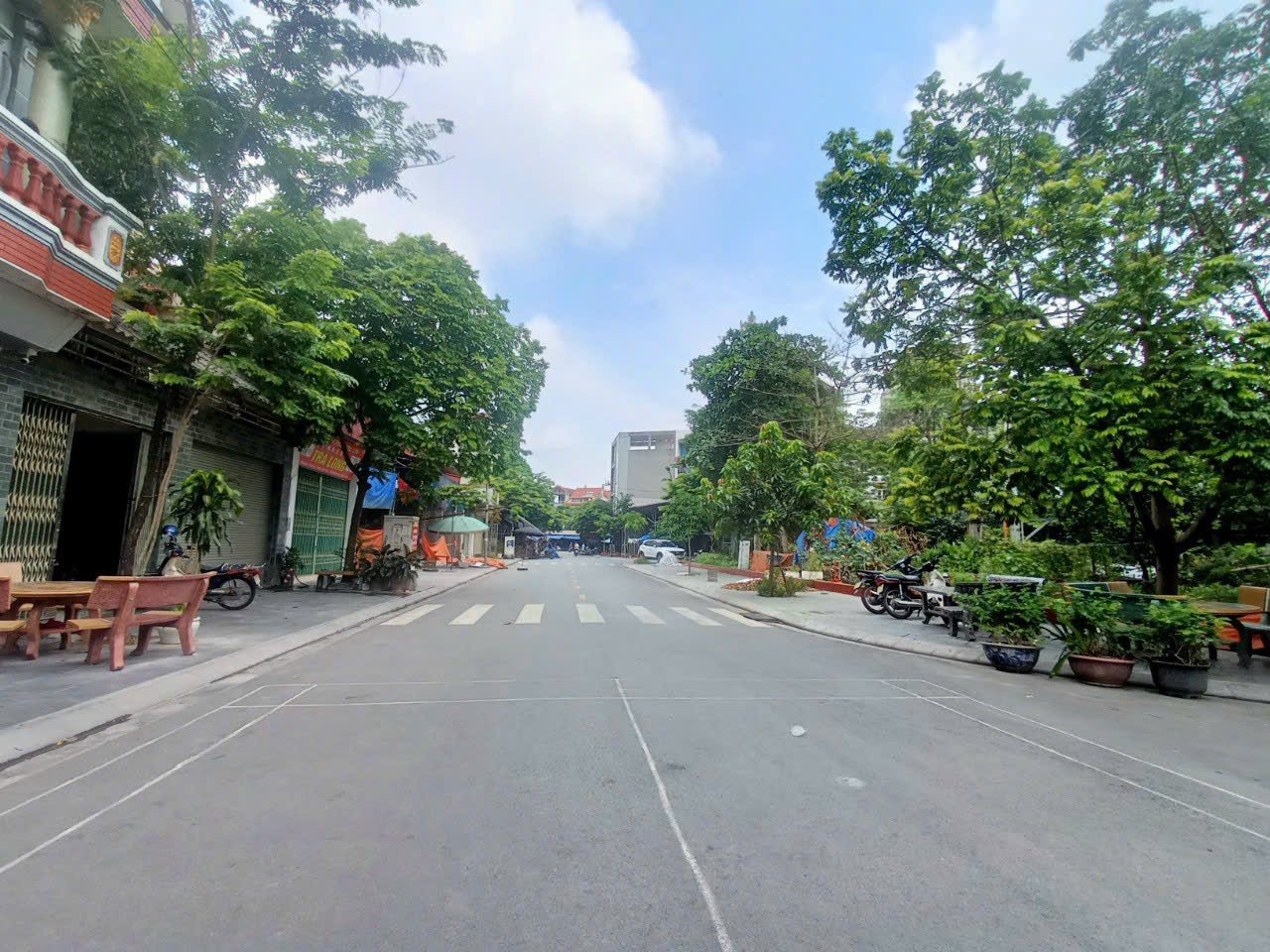 Diện tích 120 m mặt tiền 5 mVị trí víp nhất khu vực trục chính đường Nguyễn Văn Cừ 3
