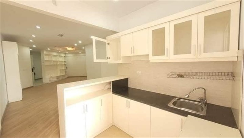 Hàng Hiếm! Tầng đẹp diện tích 122m2 3PN giá 5 Tỷ tòa  24T Hoàng đạo thúy