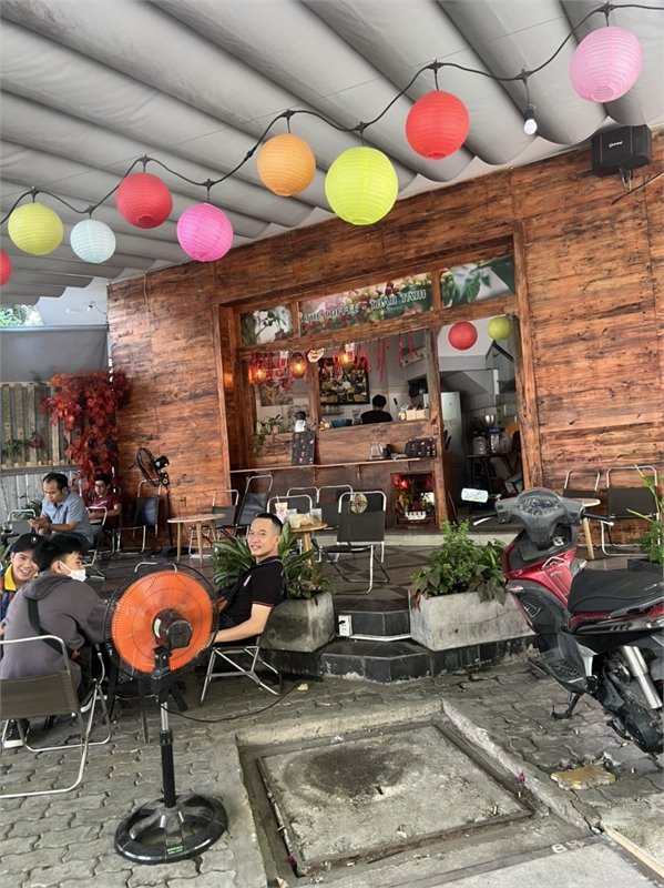 Sang Nhượng Quán Coffee Góc Mặt Tiền Đường Số, P.Tân Quy, Quận 7 3