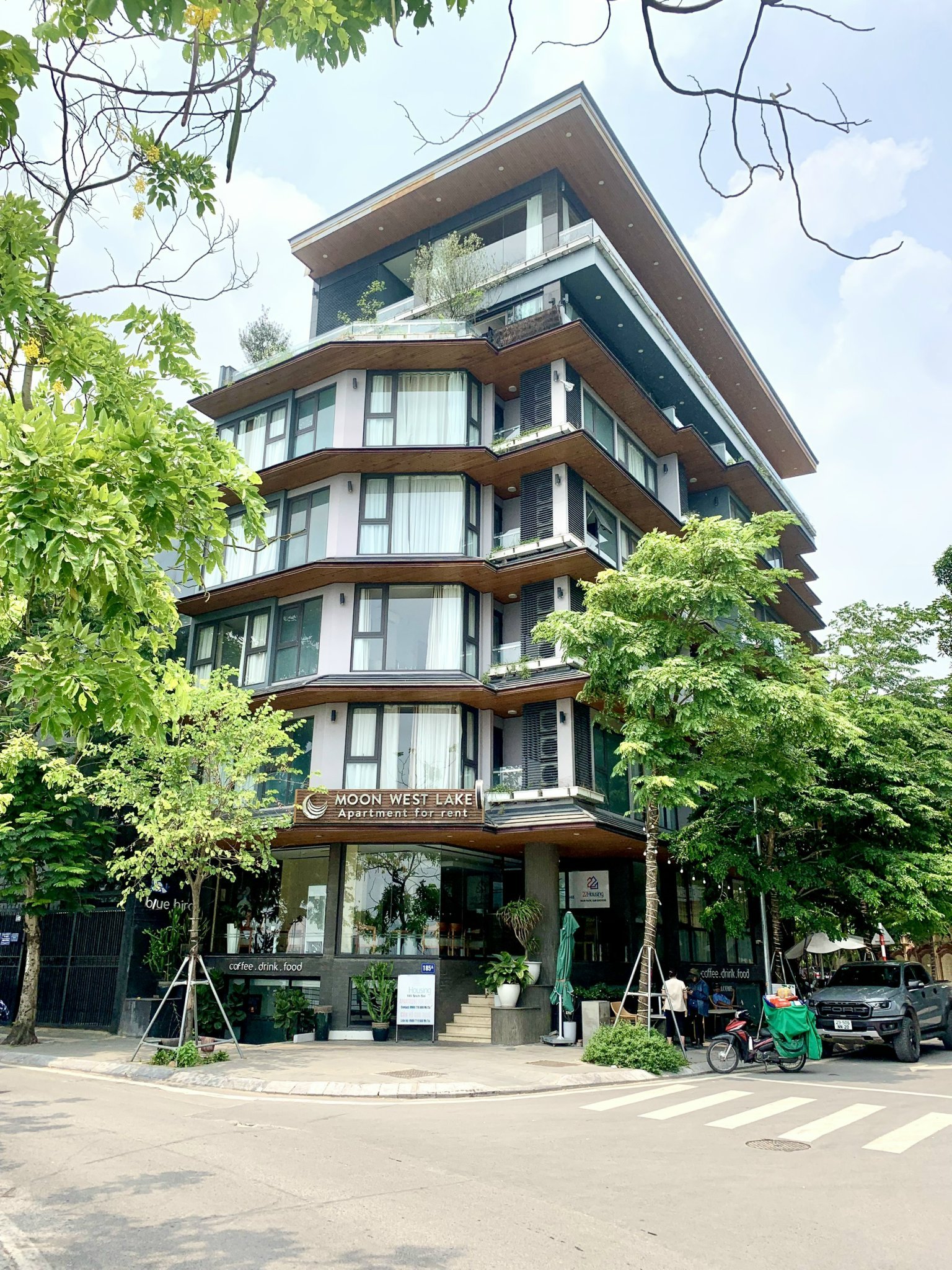 Cho thuê mặt phố Phạm Tuấn Tài 95m2 x 5 tầng