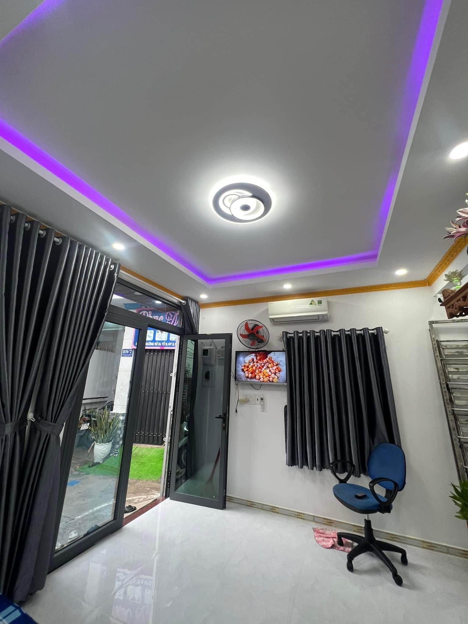 4.8 TỶ BÁN GẤP CĂN NHÀ 4 TẦNG CÓ THANG MÁY 5*13 65M2 , XE HƠI NGỦ TRONG NHÀ, LÊ VĂN VIỆT, TP Thủ Đức 2