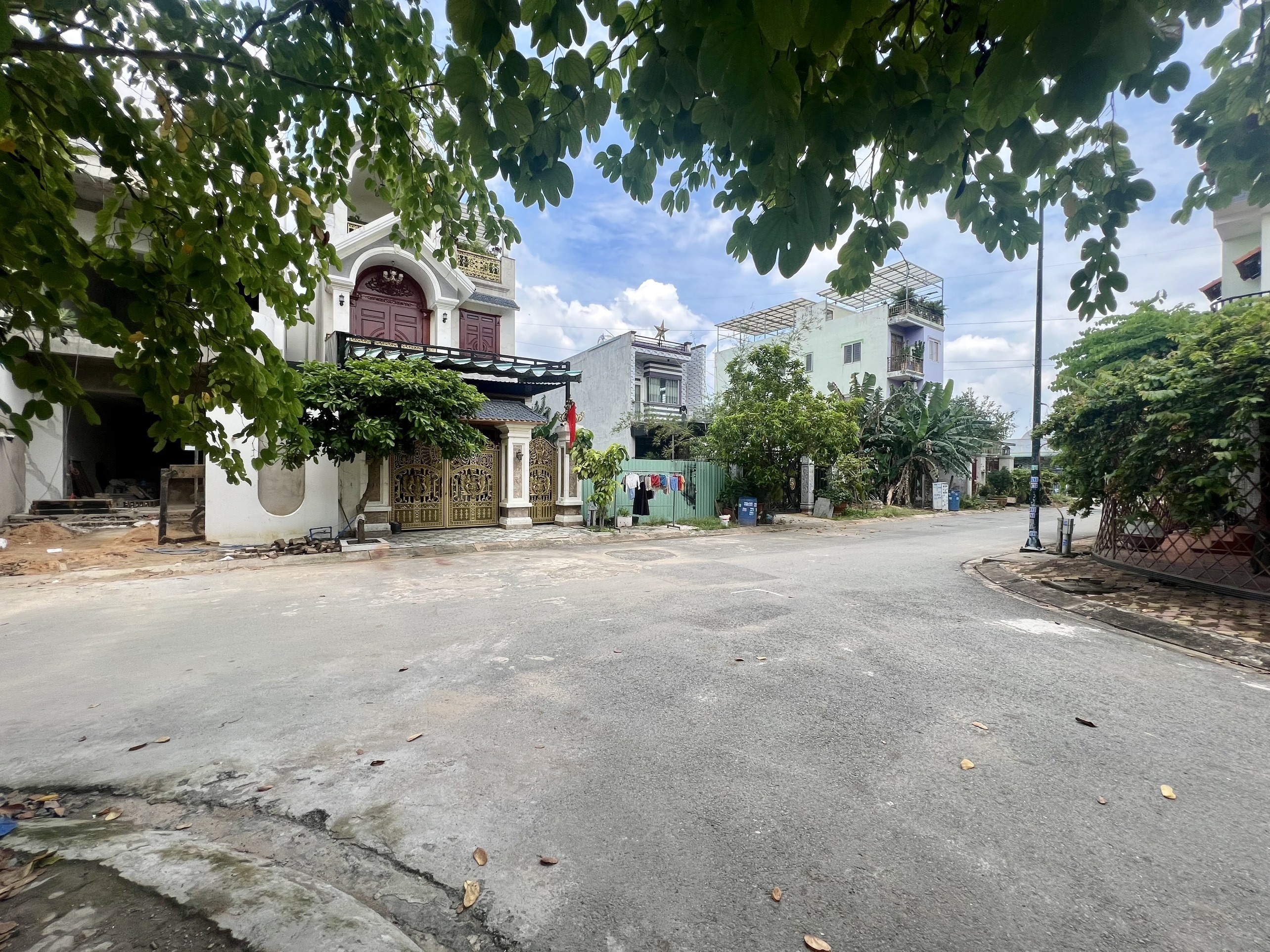 Bán đất Khu dân cư Vĩnh Phú 1, dân cư đông, kế bên khu căn hộ Marina, gần chợ, siêu thị, bệnh viện 7