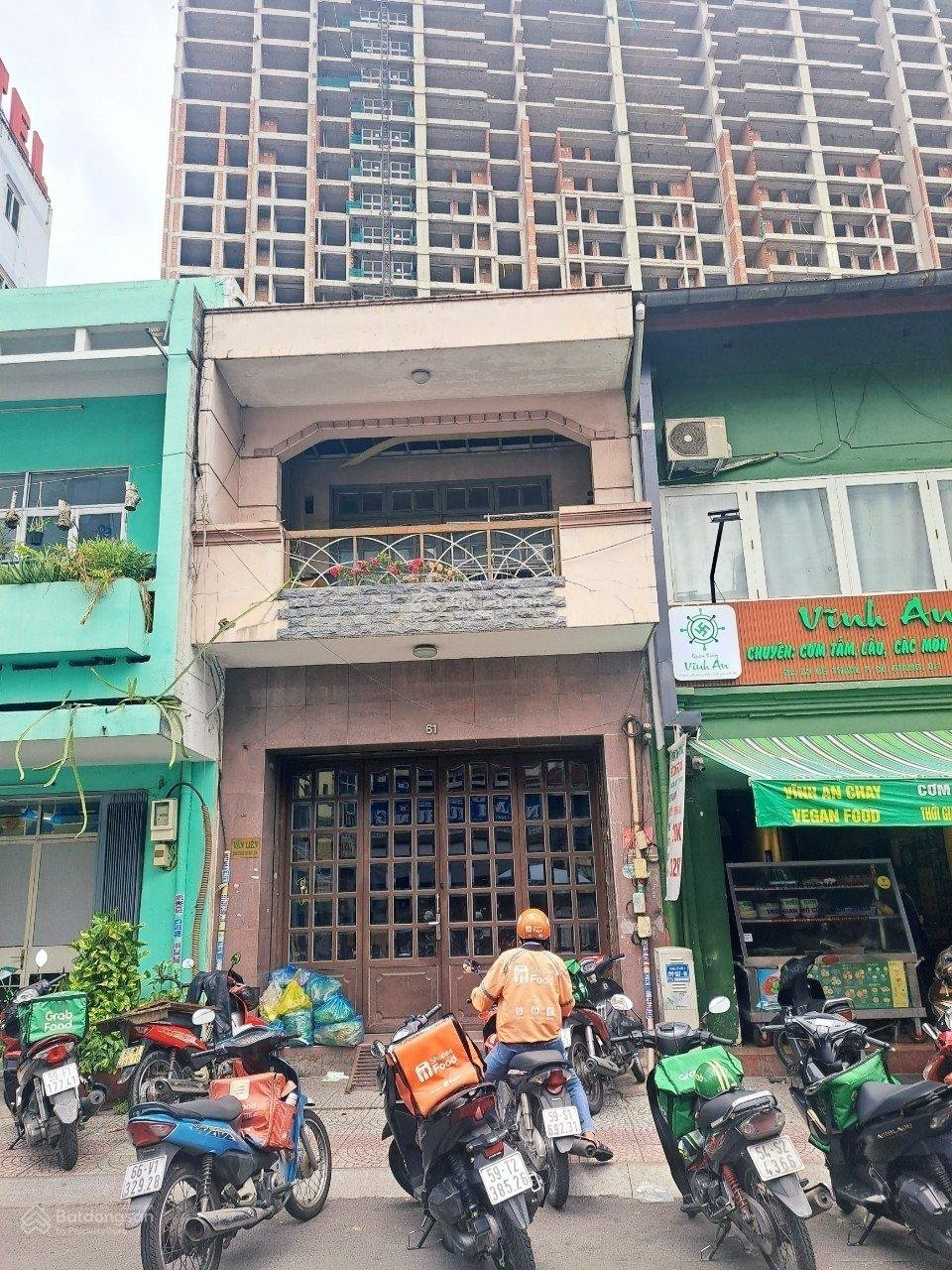 Cho thuê Nhà mặt tiền đường Đề Thám, Phường Cô Giang, Diện tích 200m², 1