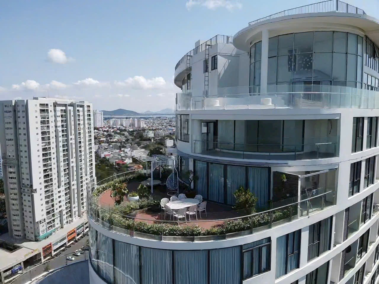 Siêu phẩm sân vườn chung cư Gateway Vũng Tàu, full nội thất hiện đại giá 11 tỷ 1