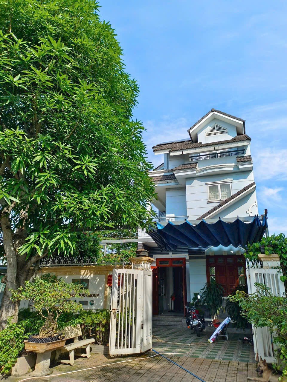 BDS HVL Cho thuê biệt thự sân vườn Khang Điền Phước Long B