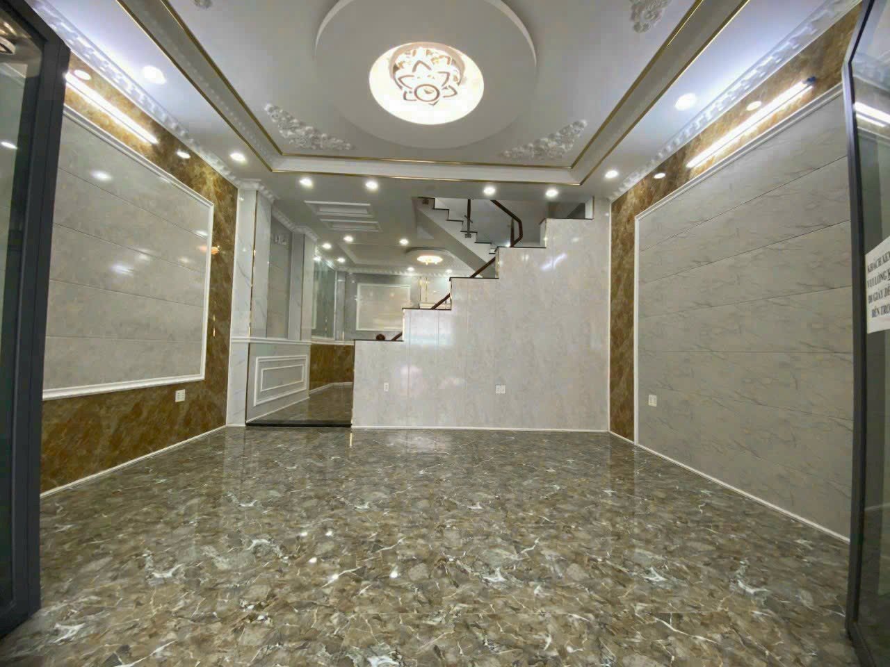 Nhà Lê Văn Thọ Gò Vấp, 50m2 ngang 5m hiếm , oto ngủ trong nhà, 2