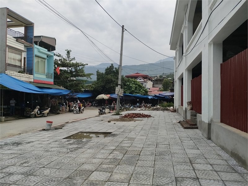 Cần chuyển nhượng 2 lô ki-ốt chợ đầu mối cửa khẩu tại Thị Trấn Bát Xát, Huyện Bát Xát, Tỉnh Lào Cai 3